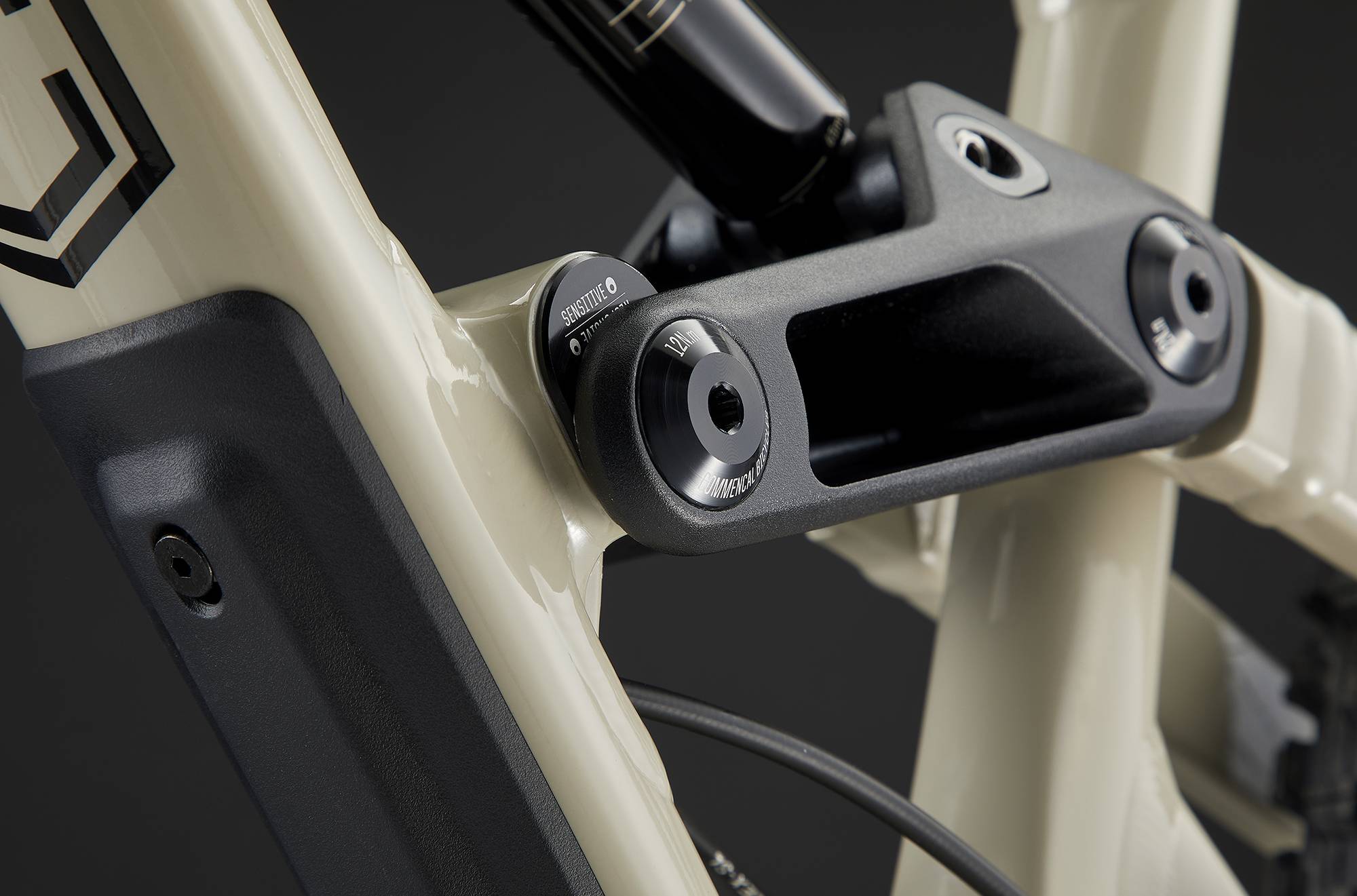 COMMENCAL CLASH RIDE CHALK ROCKSHOX image large number 7