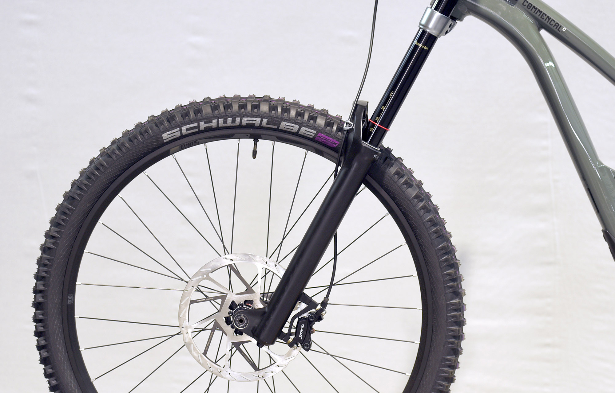 COMMENCAL SUPREME DH 29/27 RACE KESWICK GREEN- M (21151202) image number null