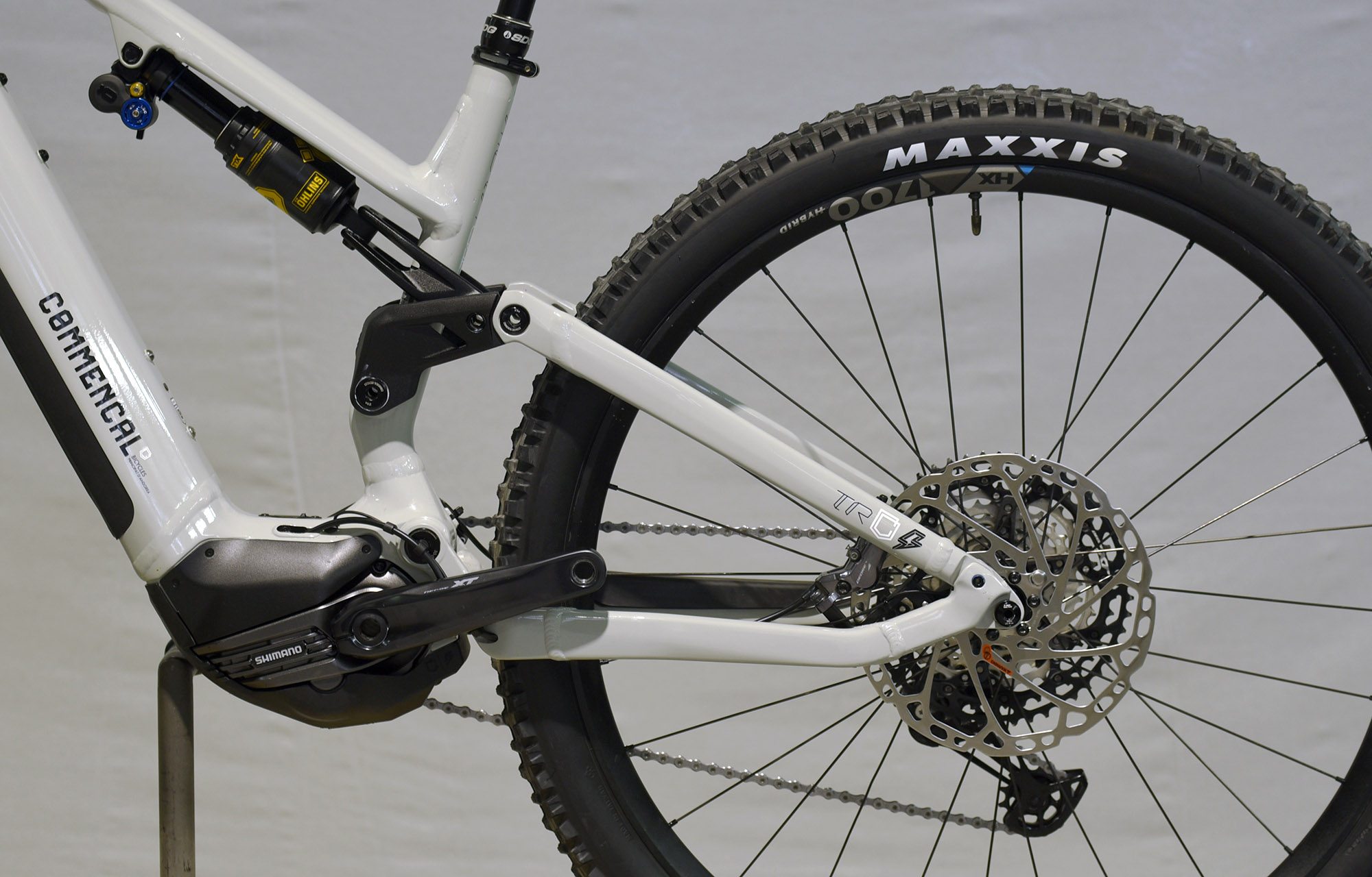 COMMENCAL META POWER TR OHLINS EDITION ASH GREY - M (22181602) 1160km image number null