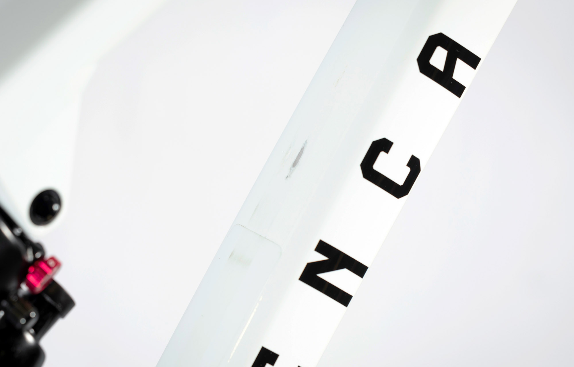 COMMENCAL META V5 ESSENTIAL PURE WHITE -L (23121203) image number null