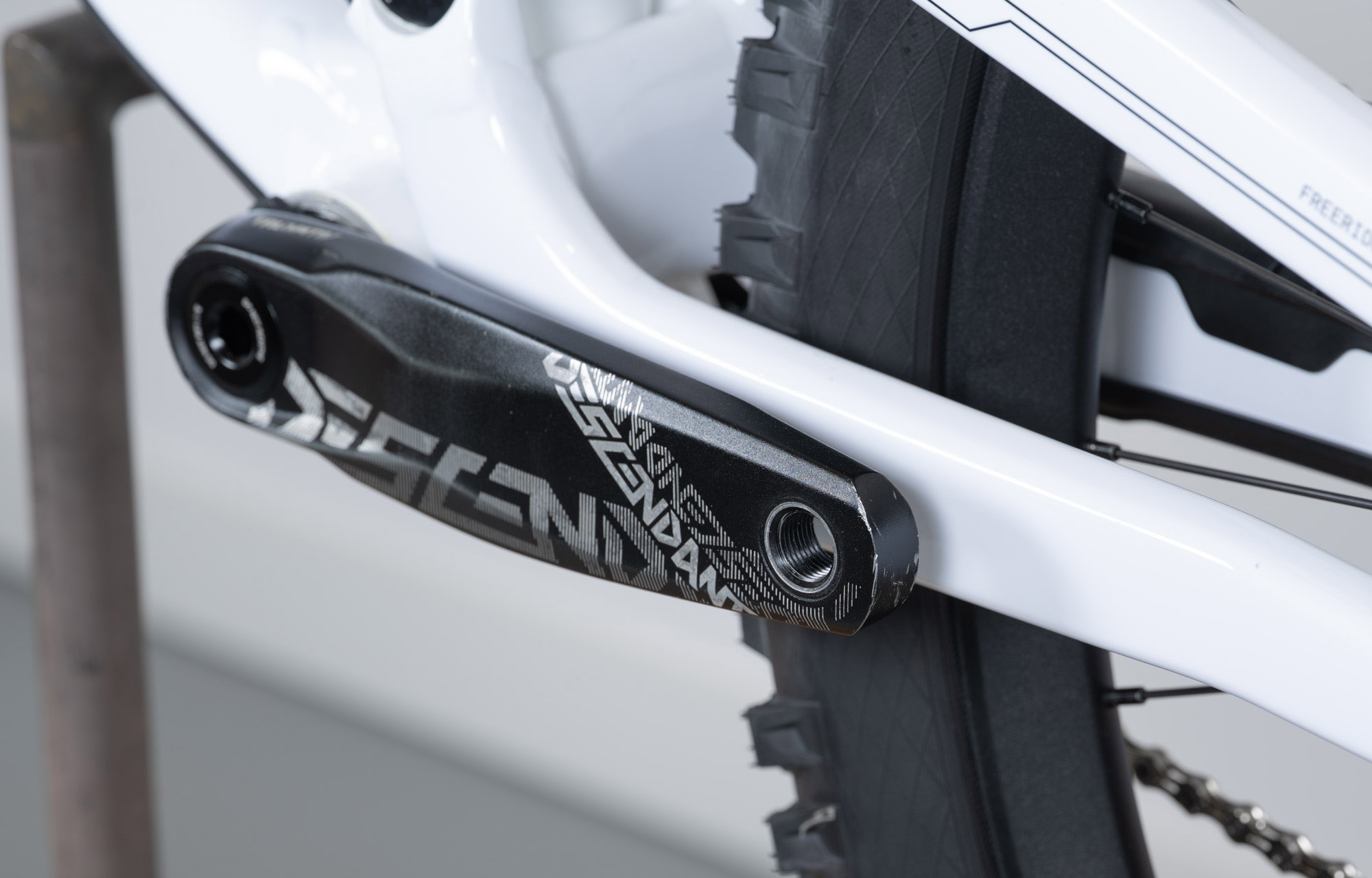 COMMENCAL FRS RIDE PURE WHITE - M (22150401) image cover number large 9