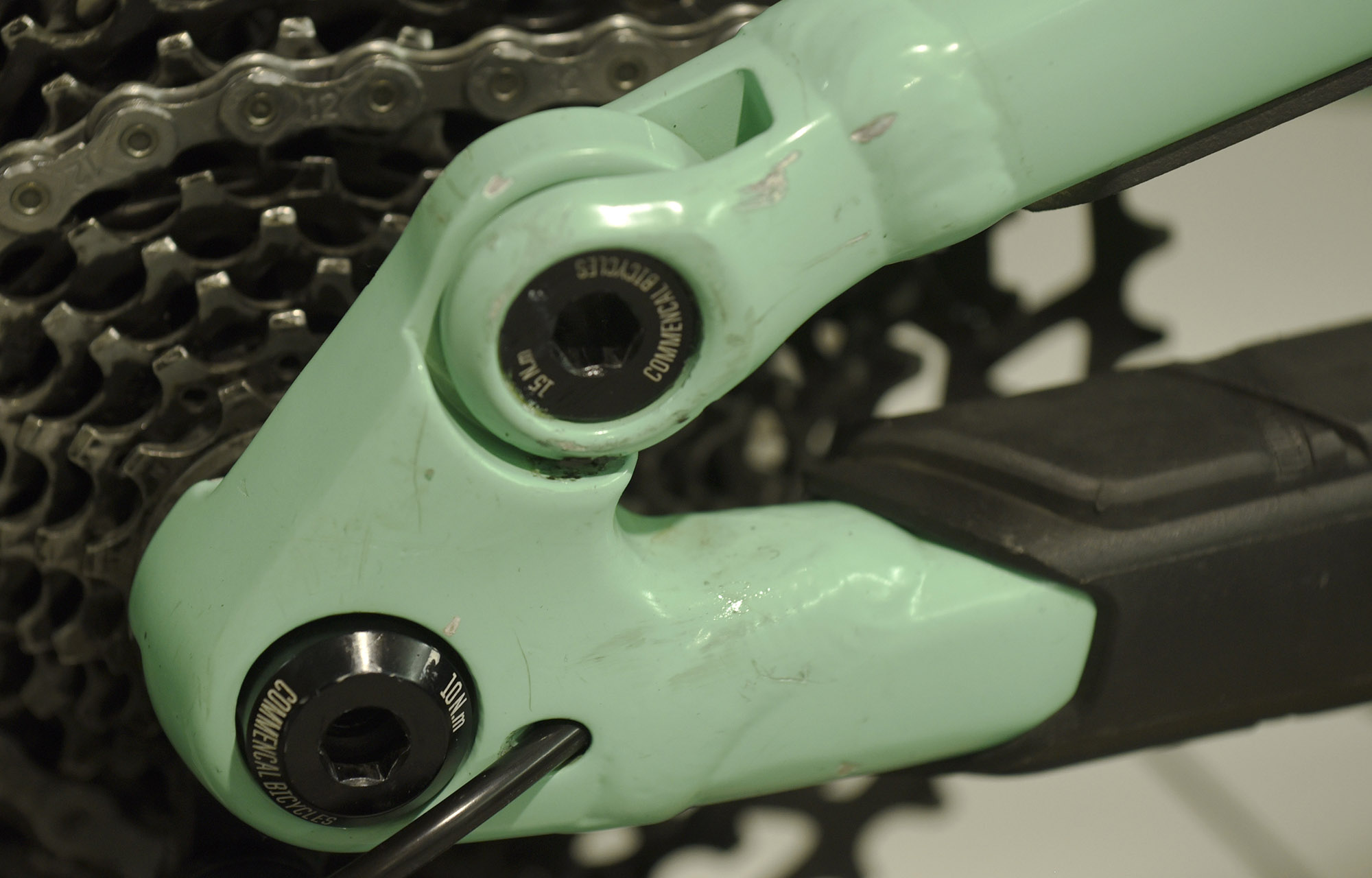 COMMENCAL CLASH RIDE EMERALD GREEN NEW ROCKSHOX - M (23130102) image number null