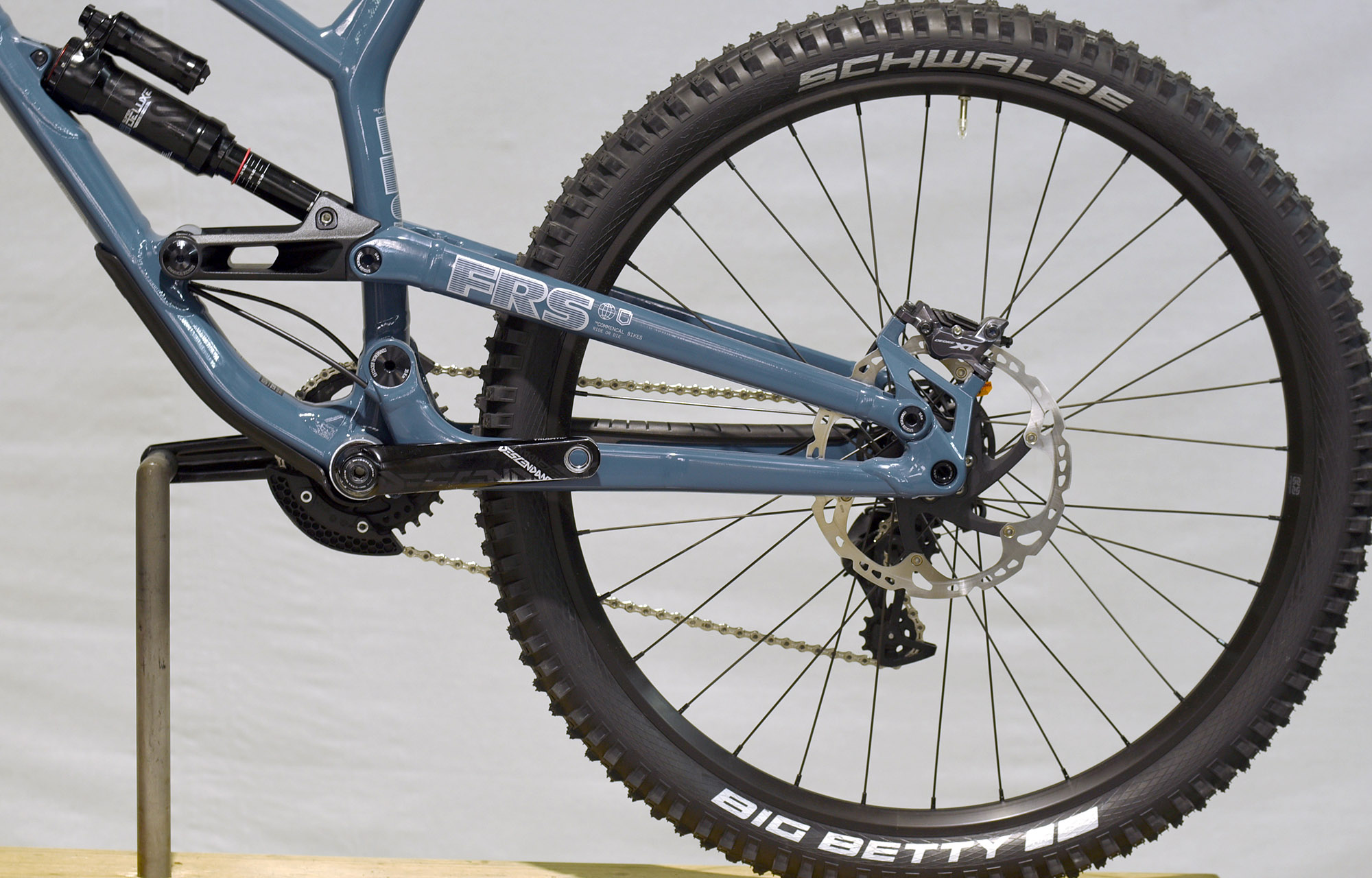 COMMENCAL FURIOUS RACE AQUA BLUE- M (19150202) image number null