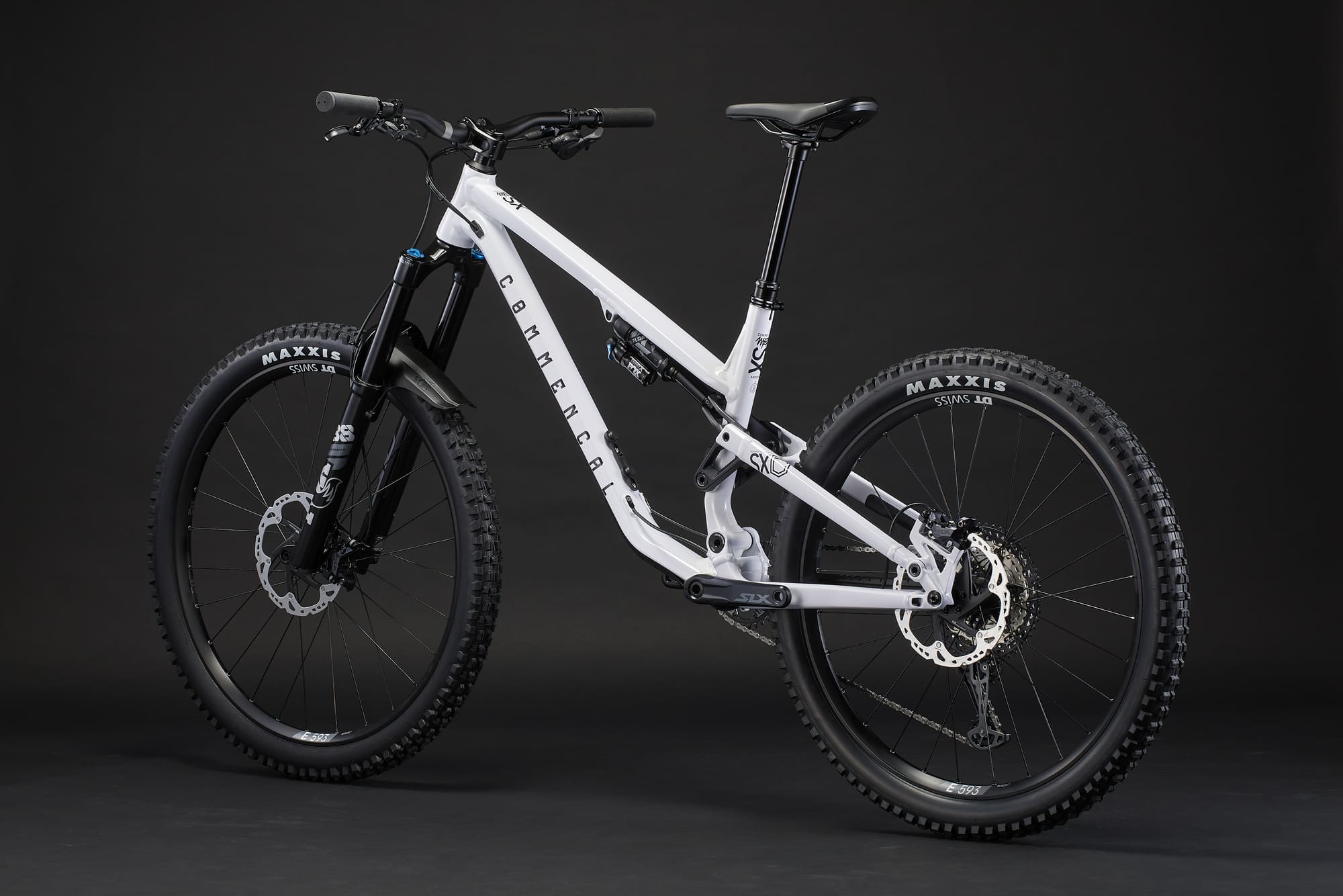 COMMENCAL META SX V4 ESSENTIAL PURE WHITE 2025 image number null