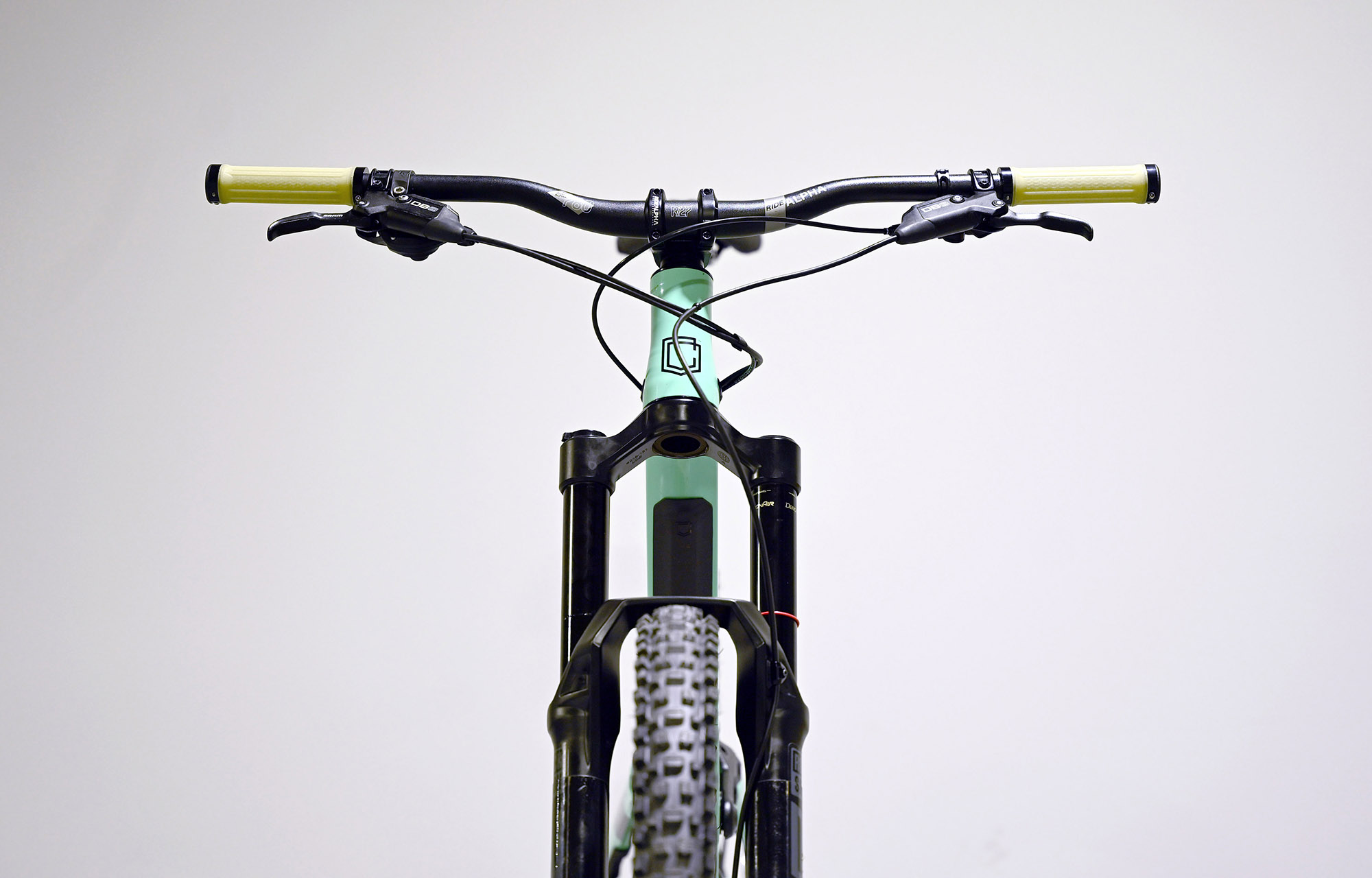 COMMENCAL CLASH RIDE EMERALD GREEN - L (23130103) image cover number large 3