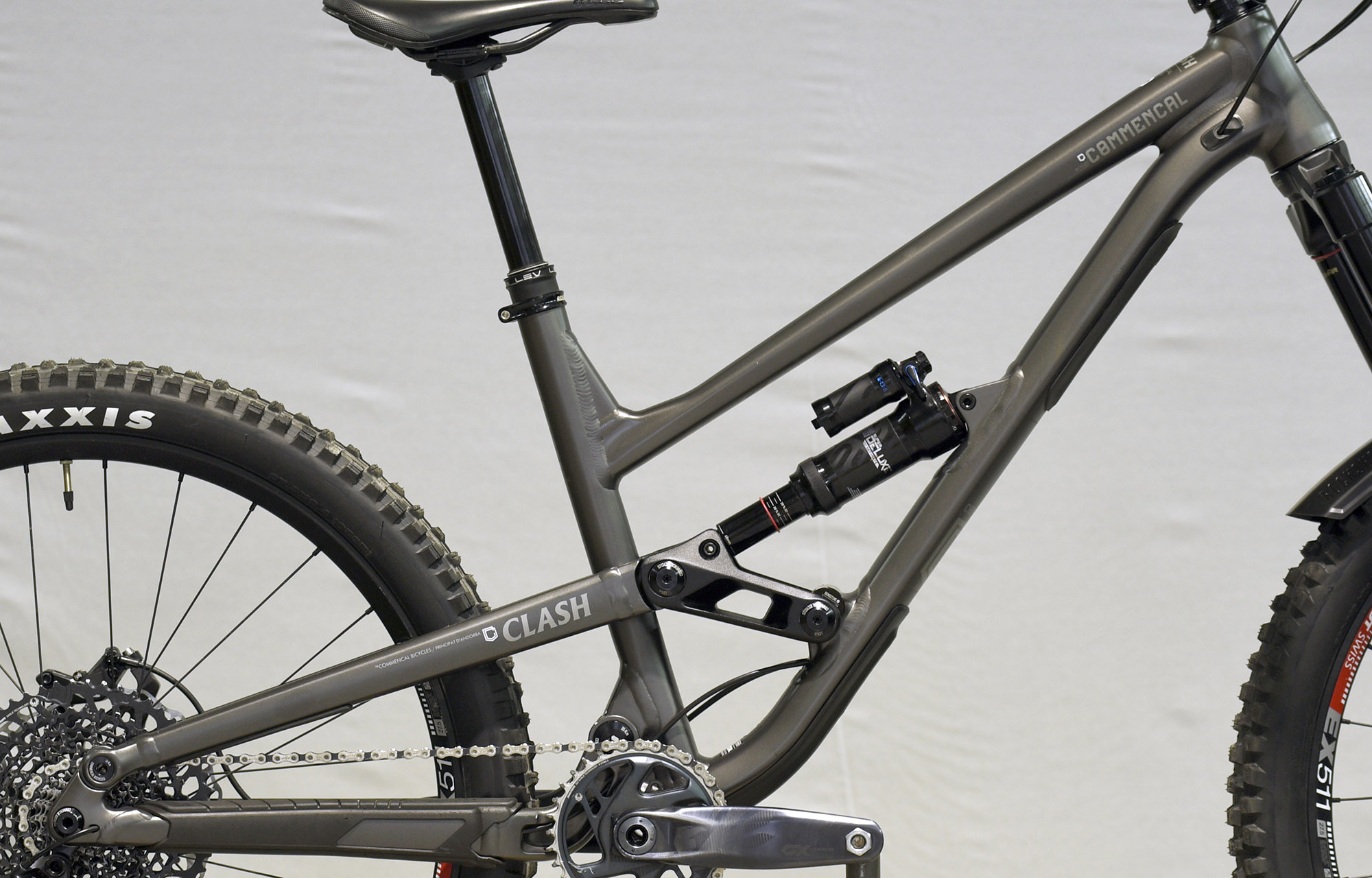 COMMENCAL CLASH RACE DARK SLATE - M (22131502) image number null
