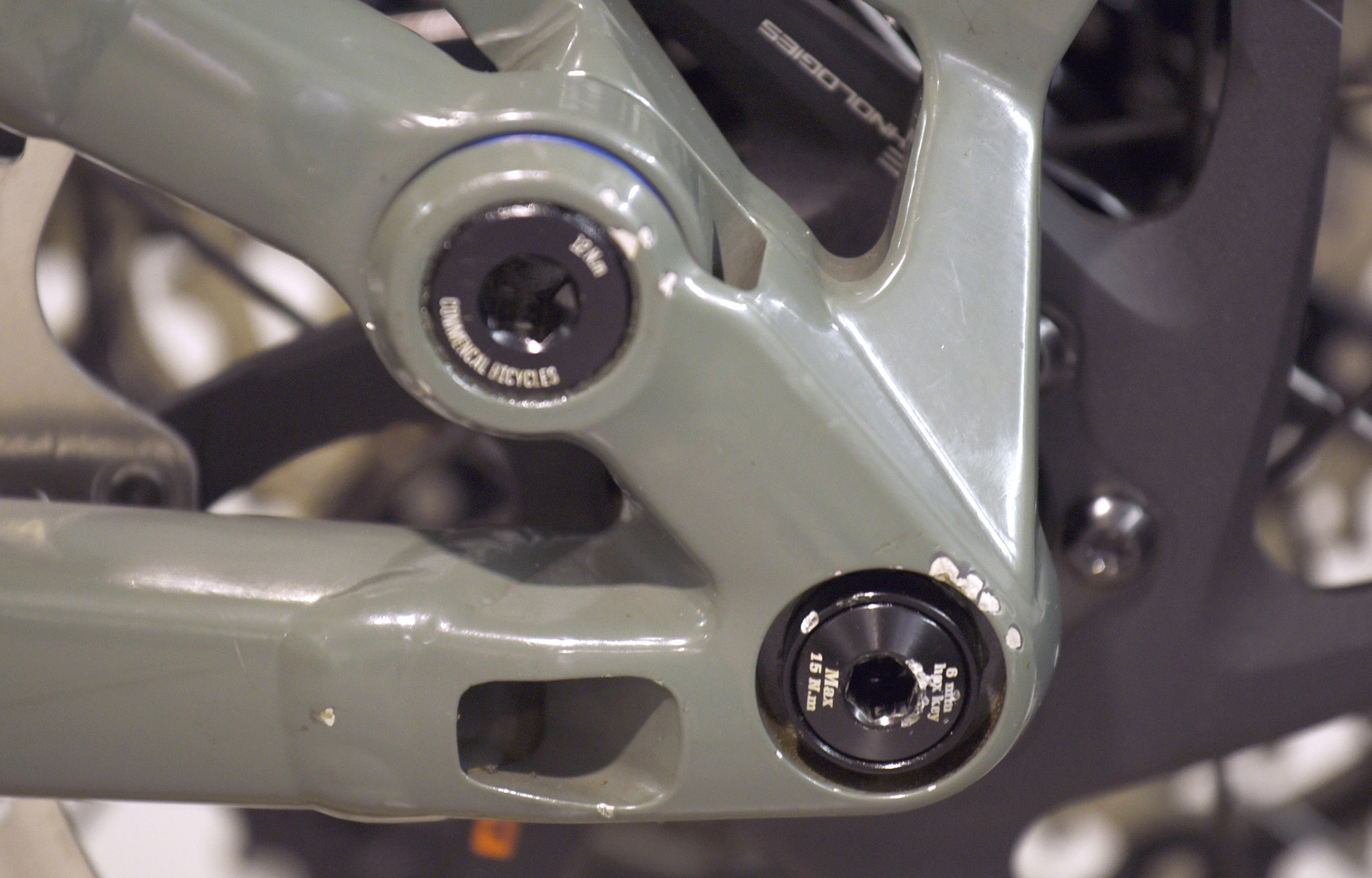 COMMENCAL META SX V4 ESSENTIAL KESWICK GREEN - M (22130702) image number null