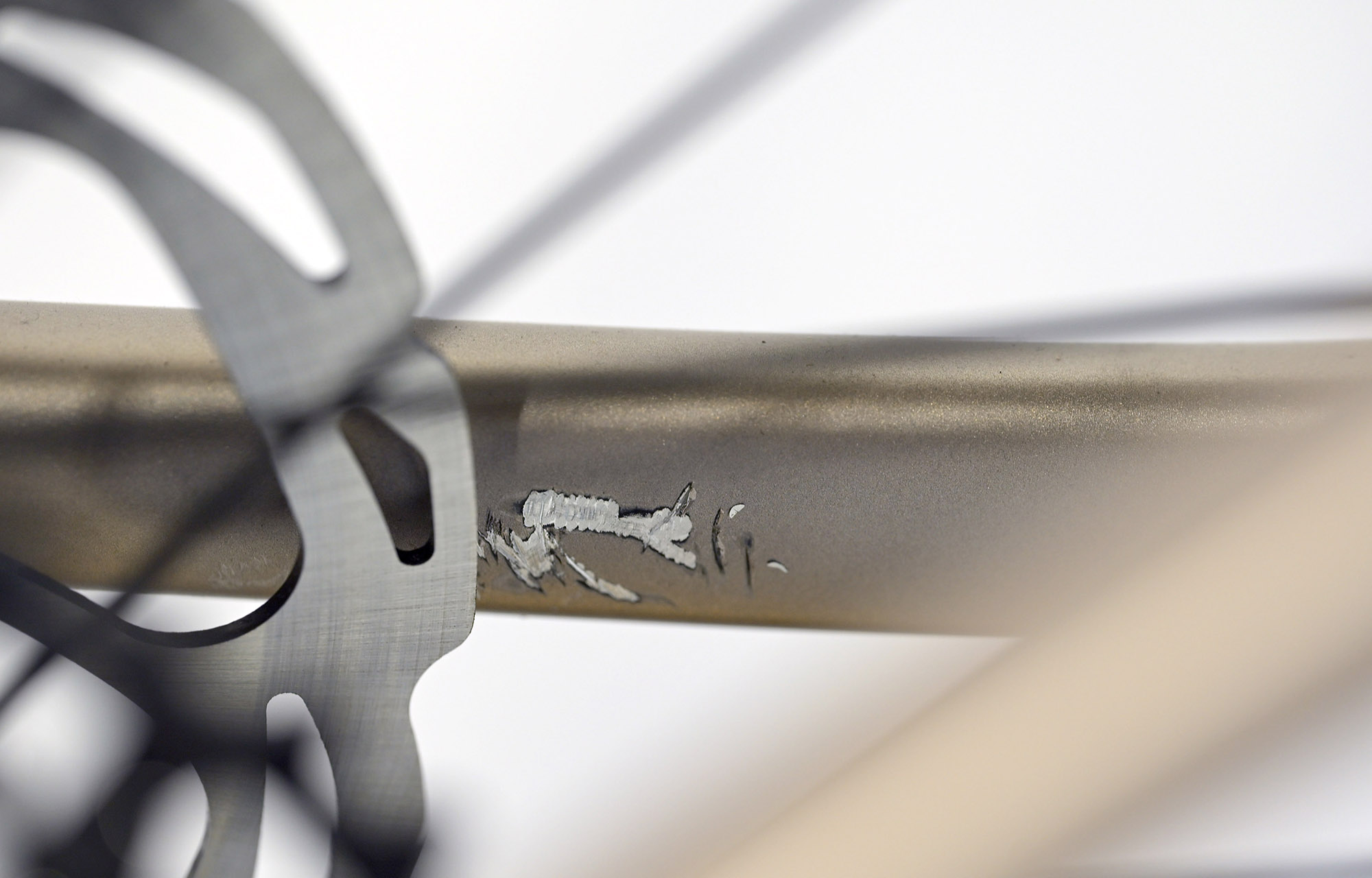 COMMENCAL META HT 24 CHAMPAGNE - (22170200) image cover number large 9