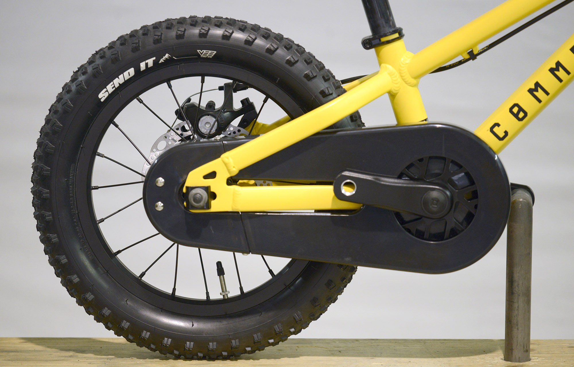 COMMENCAL RAMONES OHLINS YELLOW - 14 (23177809) image cover number large 0