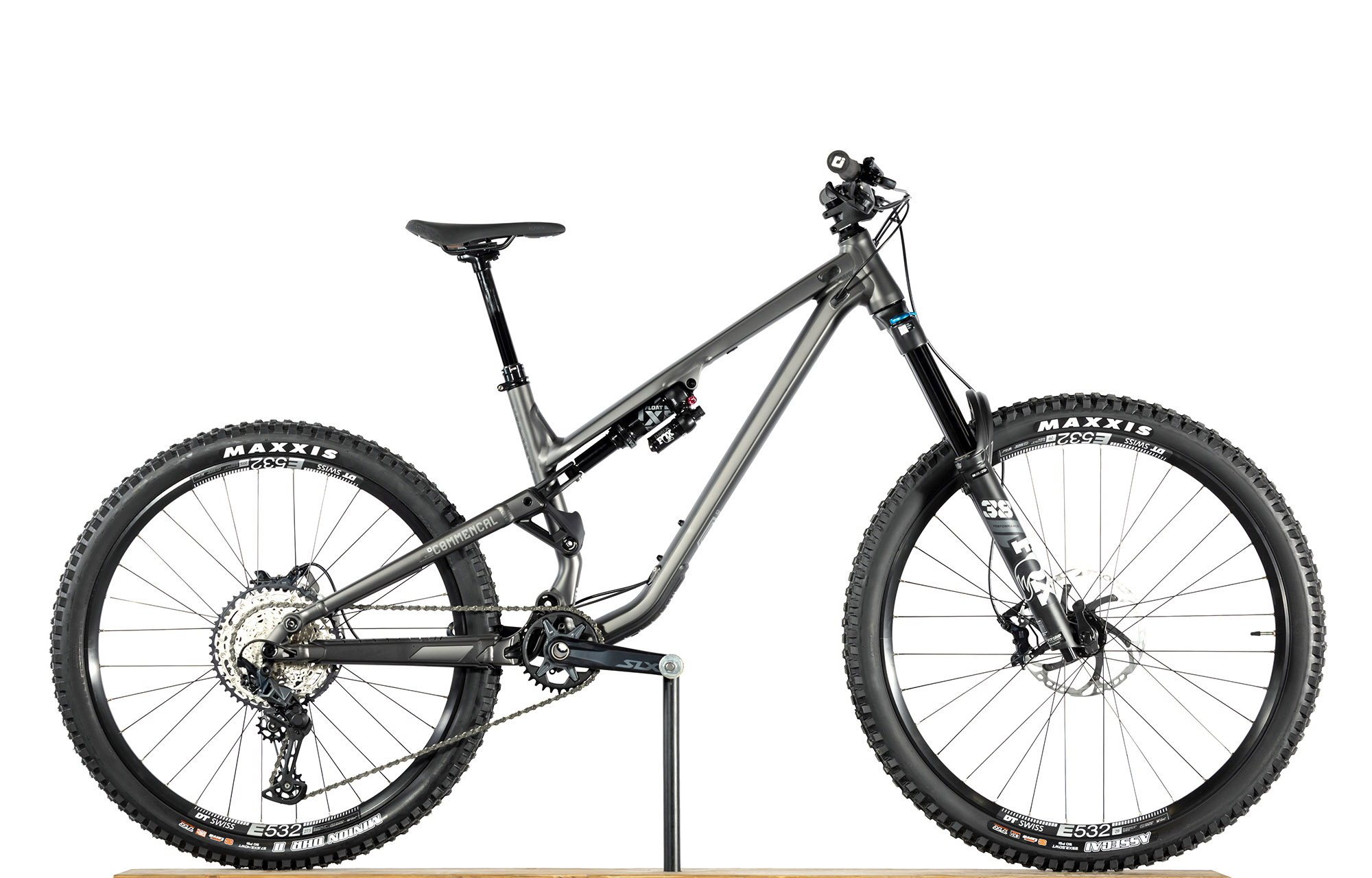 COMMENCAL META SX V4 ESSENTIAL DARK SLATE - M (22135402) image number null