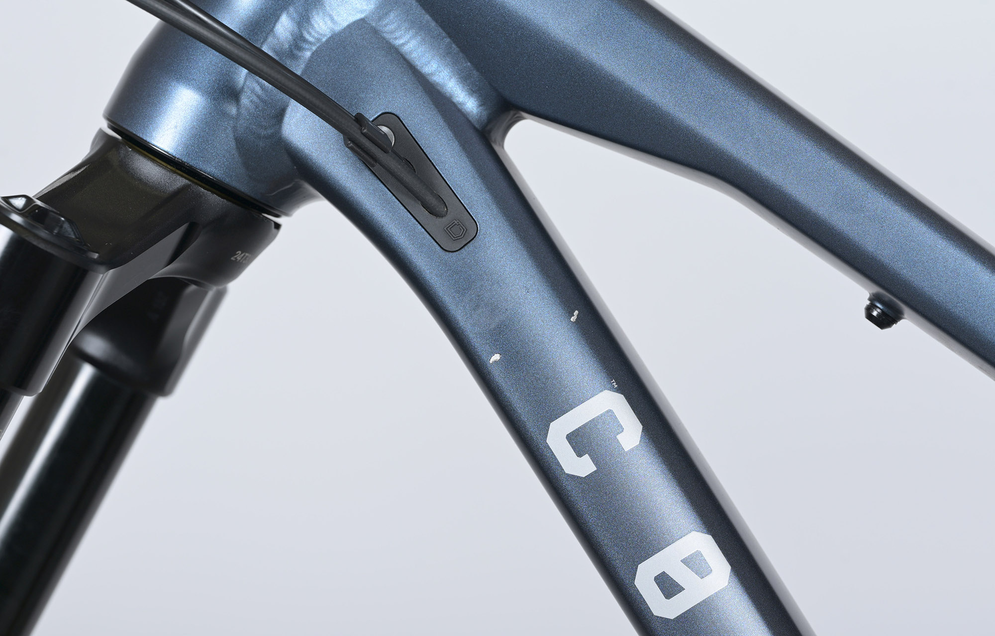 COMMENCAL META V5 RACE SPARKLY BLUE - M (23121302) image cover number large 12