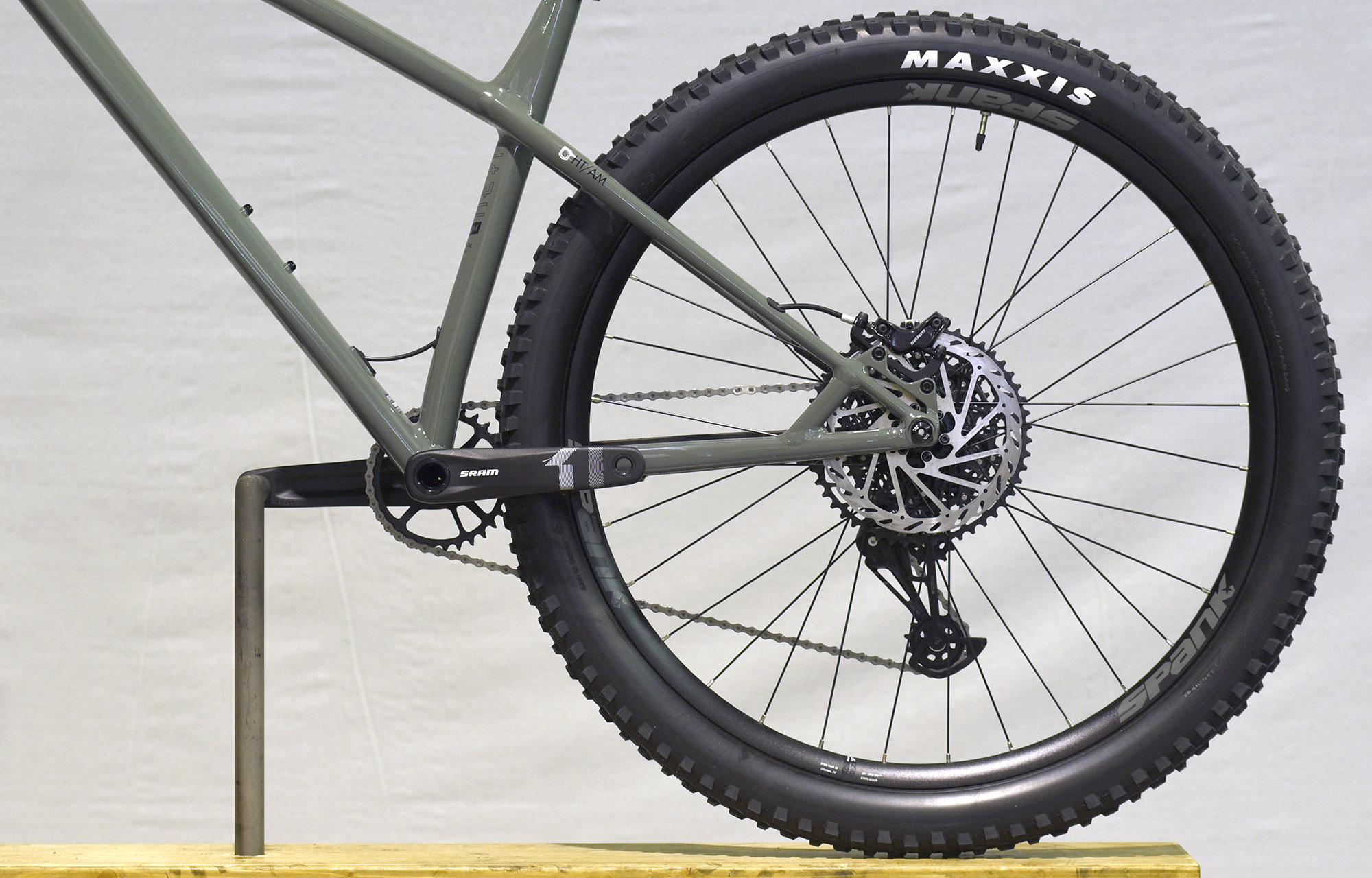 COMMENCAL META HT AM ESSENTIAL KESWICK GREEN - L (22130203) image number null
