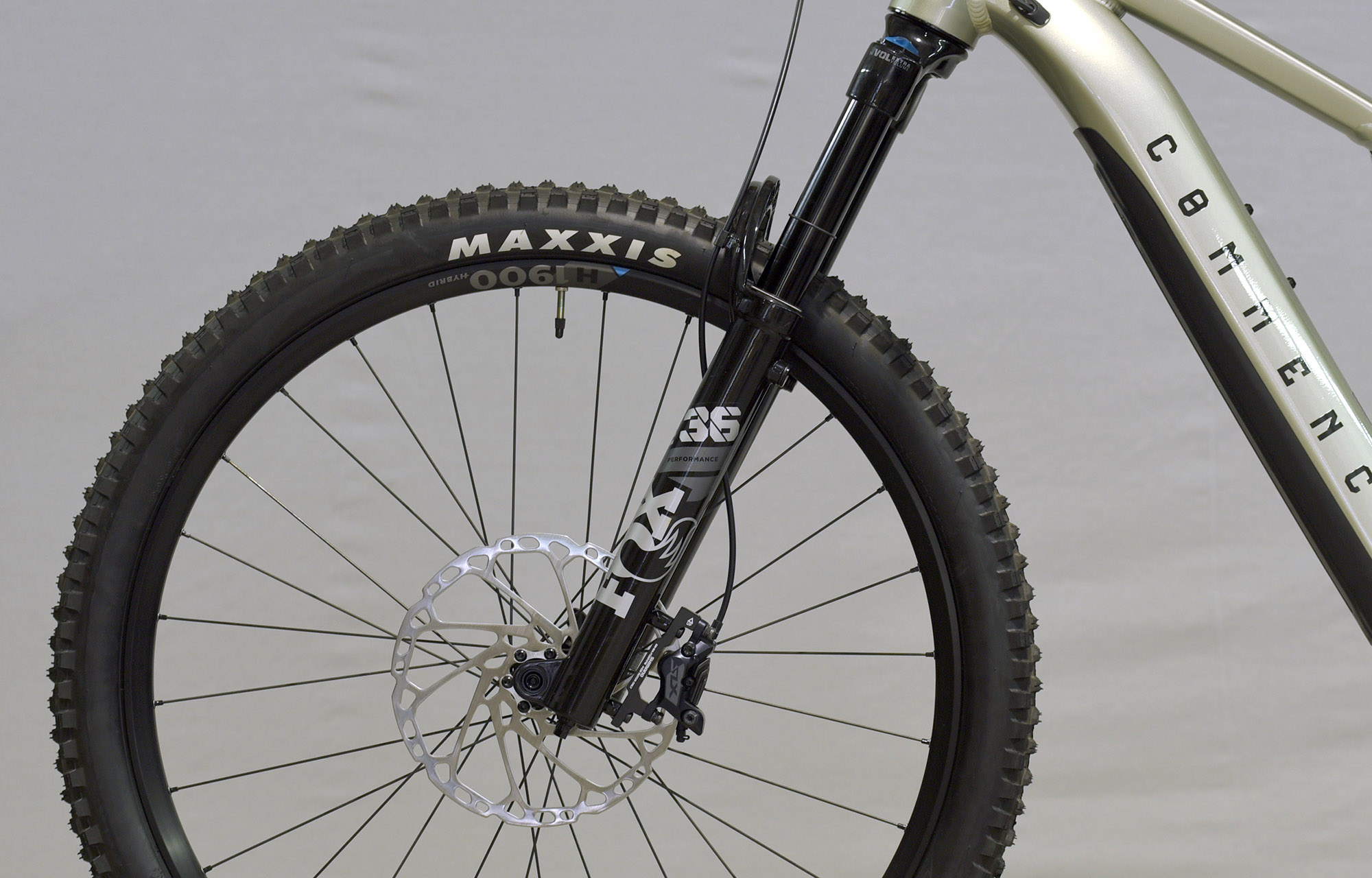 COMMENCAL META POWER TR BOSCH ESSENTIAL 70´S GREEN - L (22182303) 0km image number null