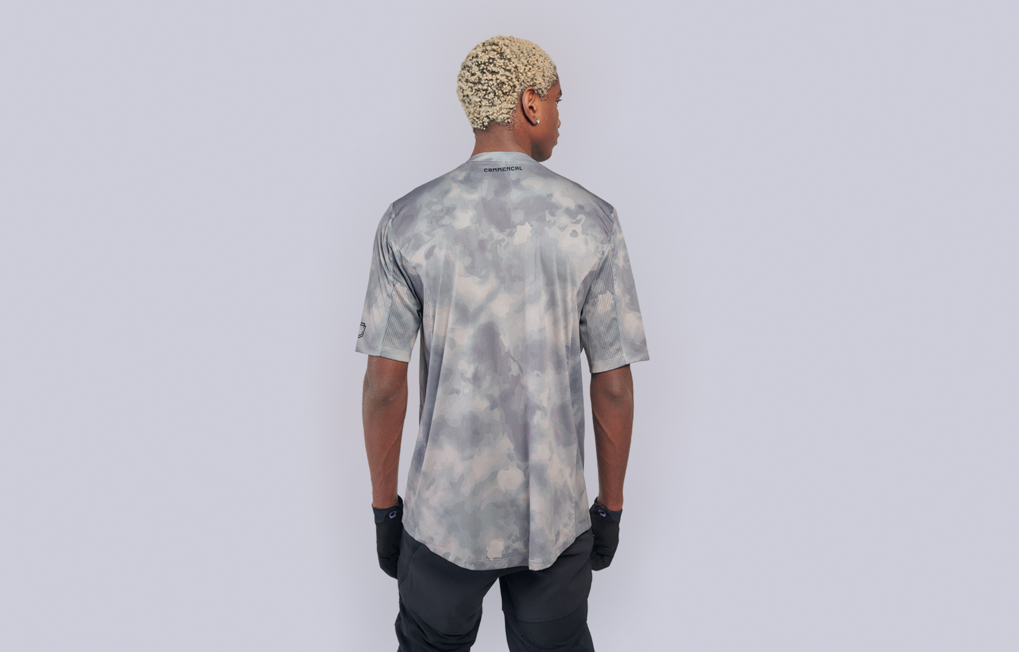 COMMENCAL KURZARM TRIKOT LIGHTECH SHADOW GREY image number 0