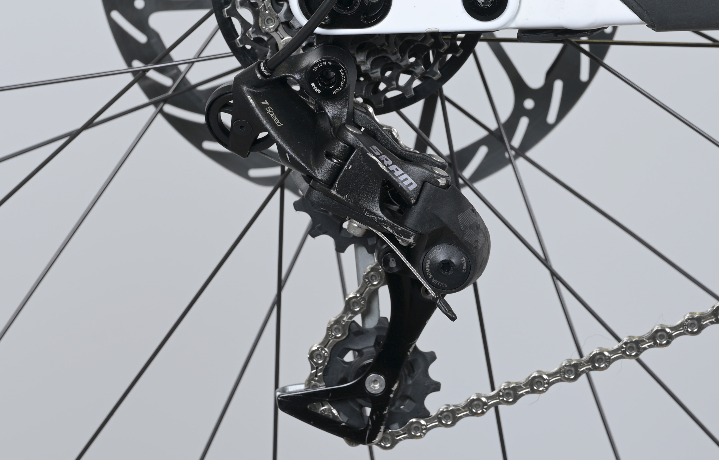 COMMENCAL SUPREME DH V5 ROCKSHOX PURE WHITE - L (24157103) image cover number large 2
