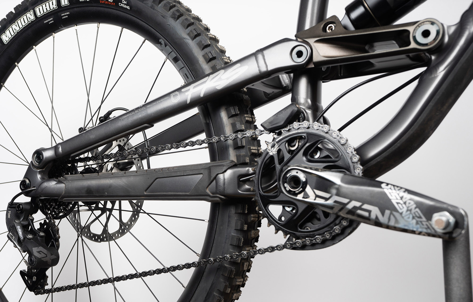 COMMENCAL FRS ESSENTIAL DARK SLATE - L (22150503) image number null