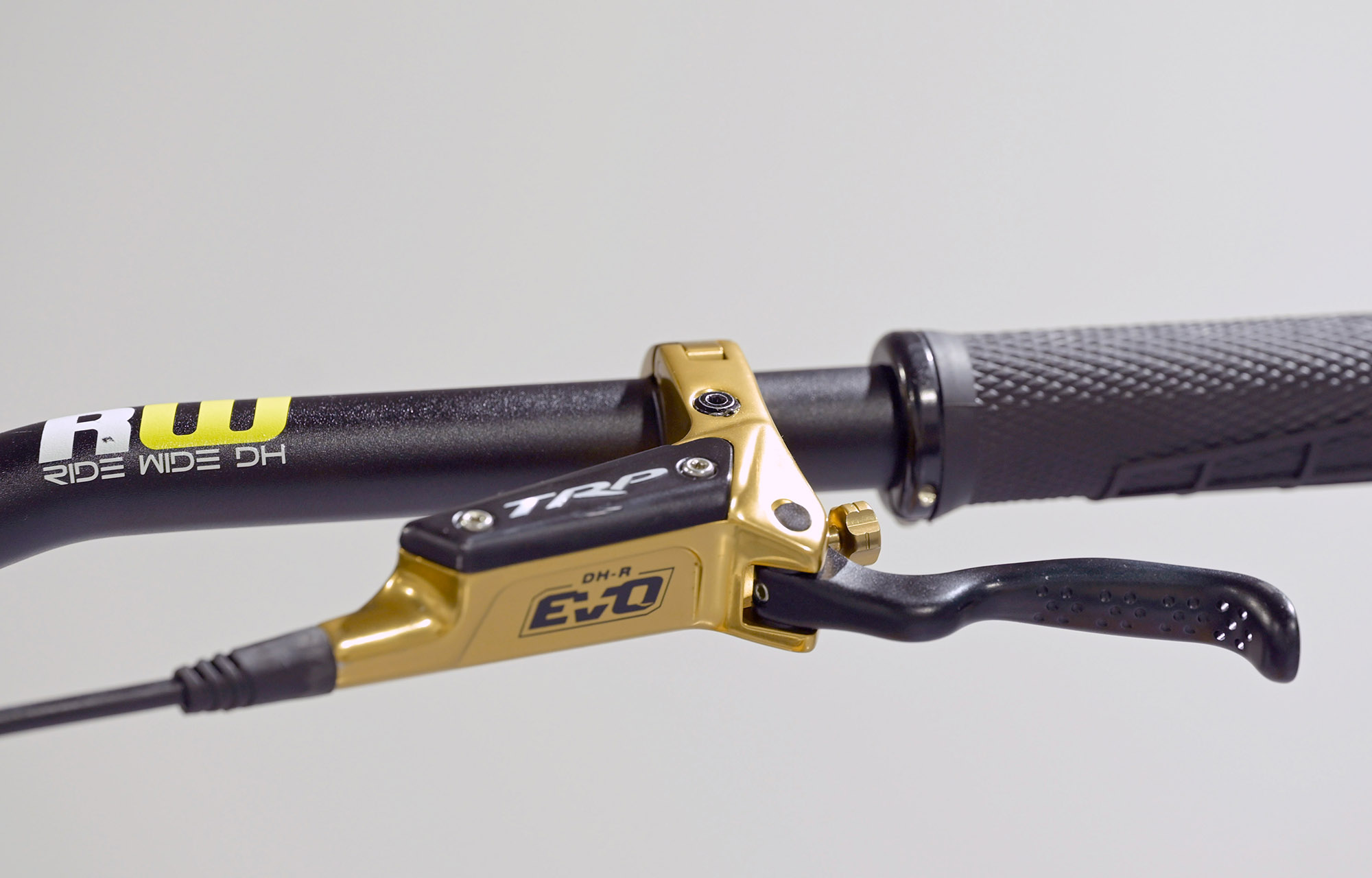 COMMENCAL SUPREME DH V5 SIGNATURE LTD PURE WHITE - M (23100055) image cover number large 4