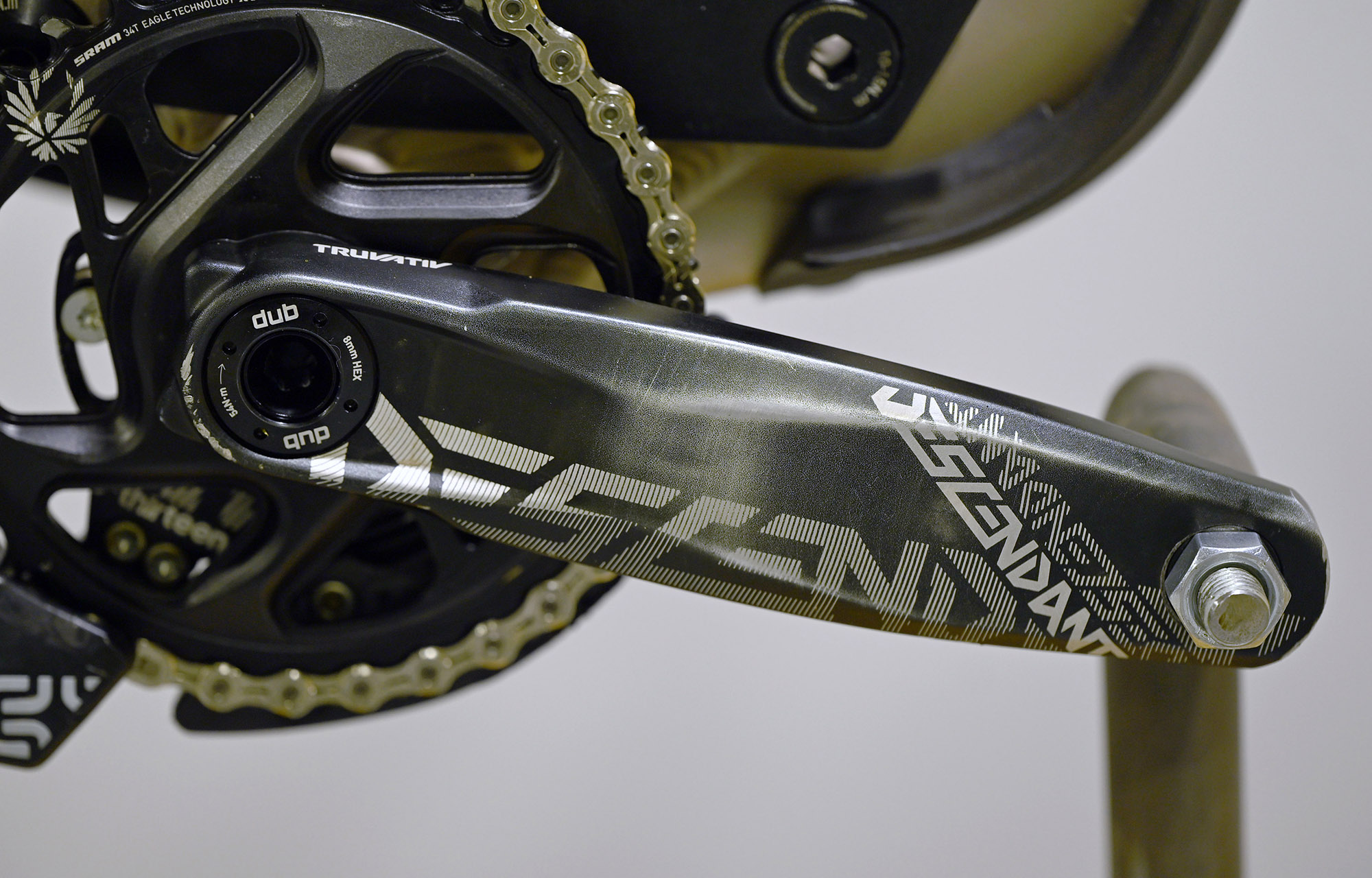COMMENCAL SUPREME DH RACE CHAMPAGNE - M (22150102) image number null