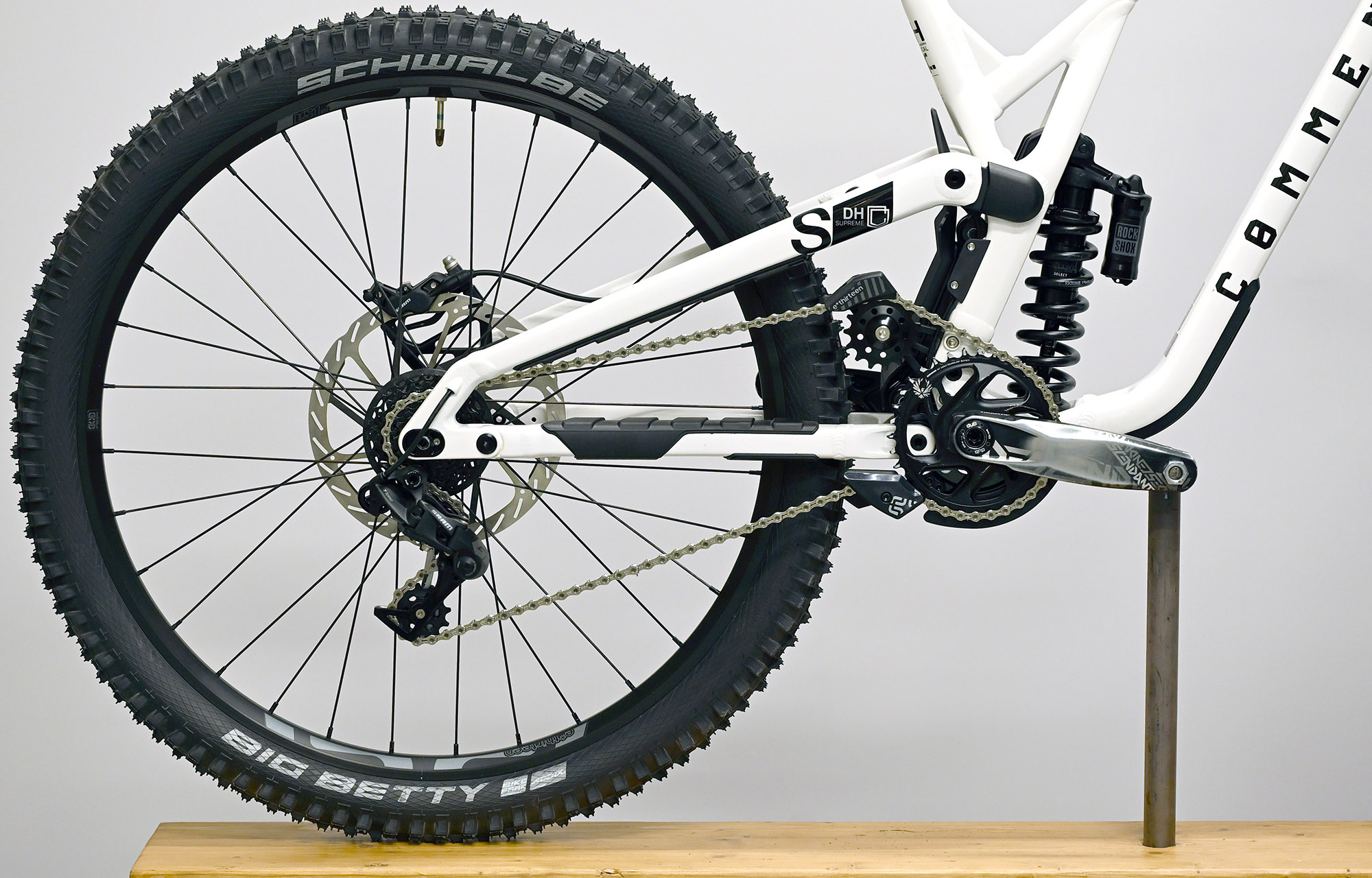 COMMENCAL SUPREME DH V5 PURE WHITE ALC - M (22102063) image number null