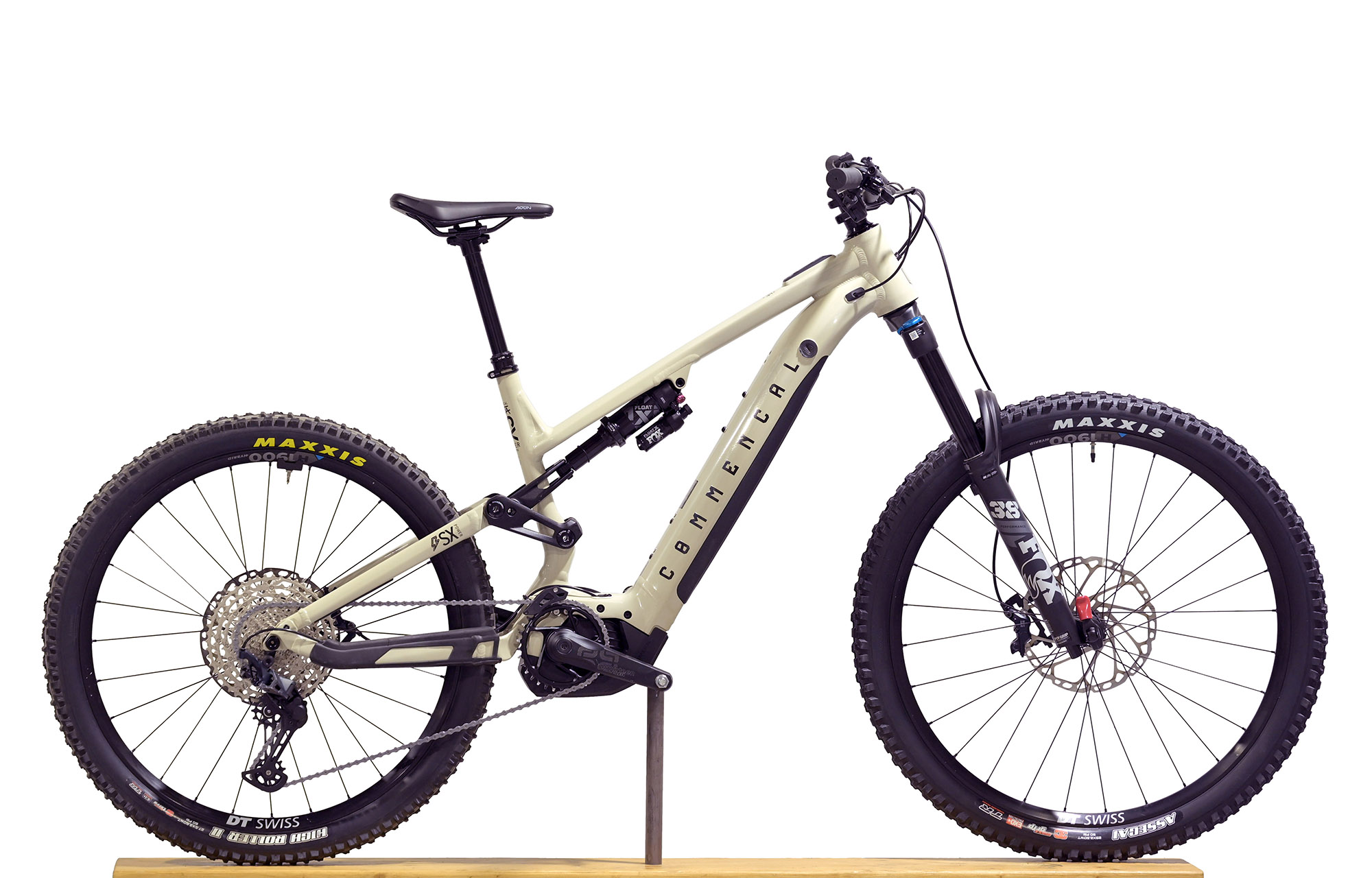 COMMENCAL META POWER SX BOSCH ESSENTIAL CHALK - L (22135903) 467 km image number null