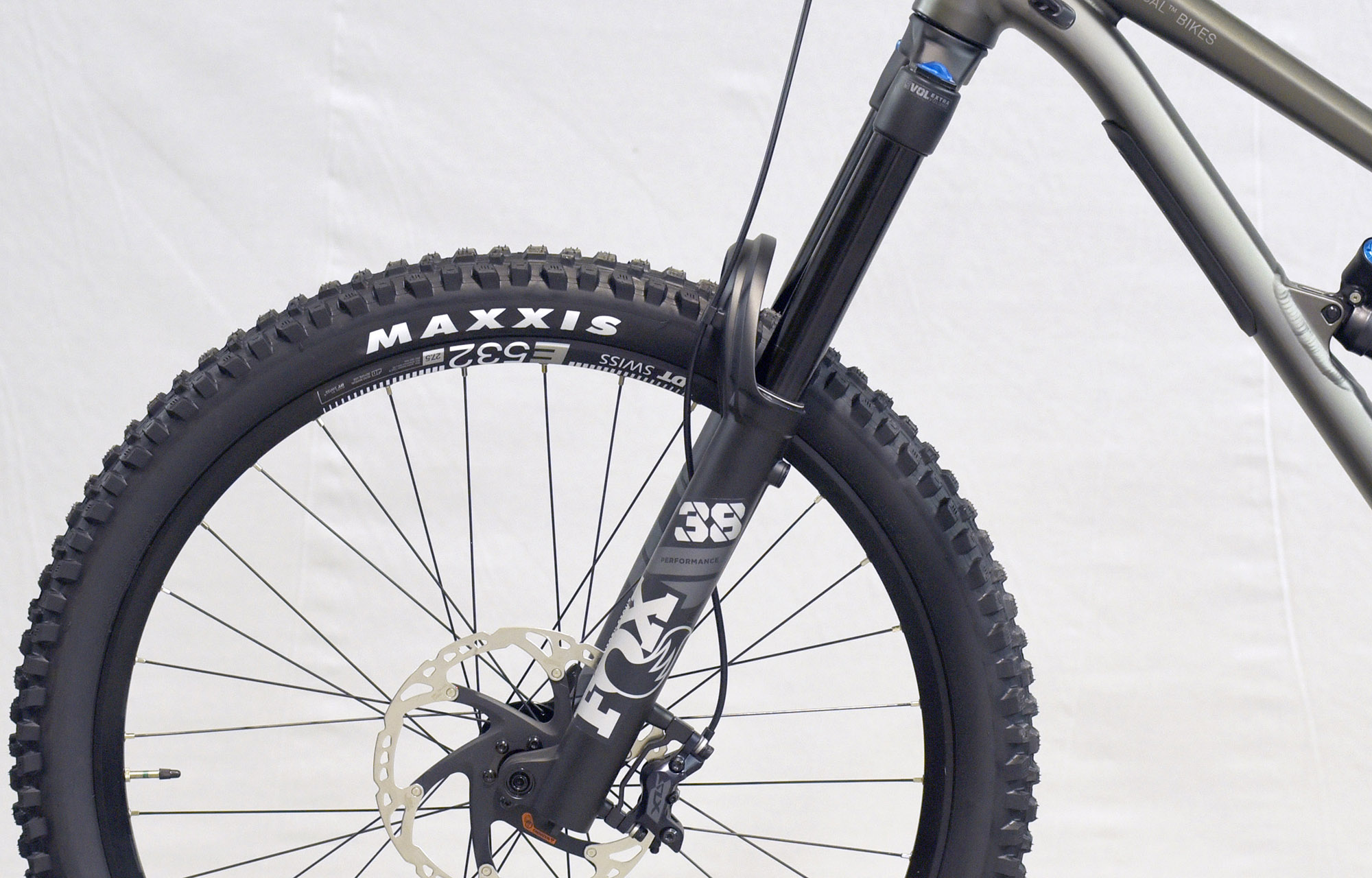 COMMENCAL CLASH ESSENTIAL DARK SLATE - M (22131302) image number null