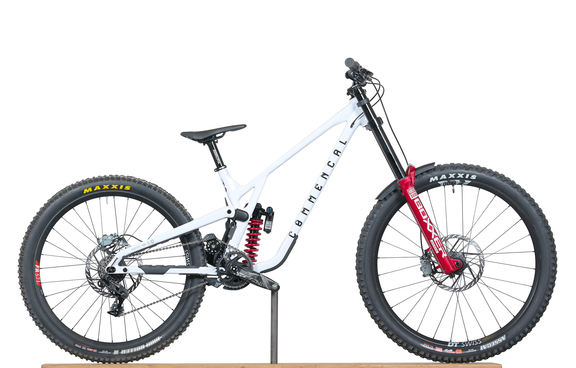 COMMENCAL SUPREME DH V5 ROCKSHOX PURE WHITE - M (24157102) image number null