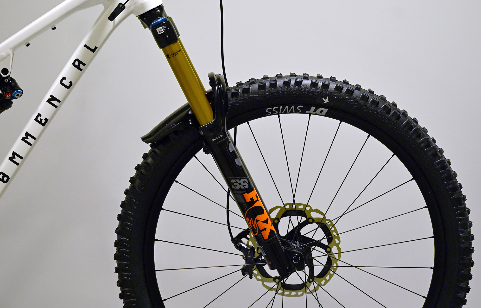 COMMENCAL META SX V5 SIGNATURE CLEAR SILVER - M (23131902) image cover number large 2