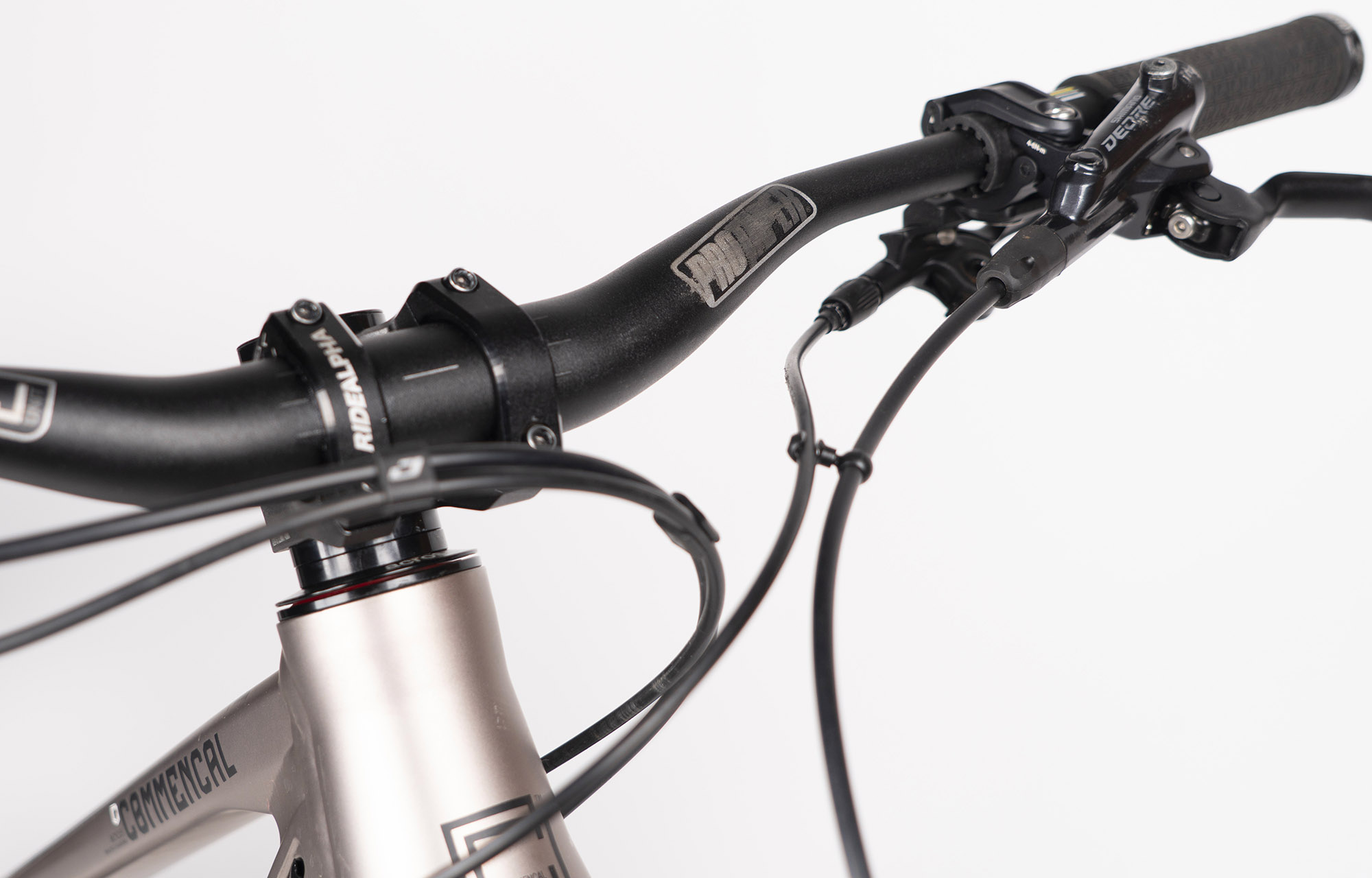COMMENCAL CLASH 24 V2 CHAMPAGNE image number null