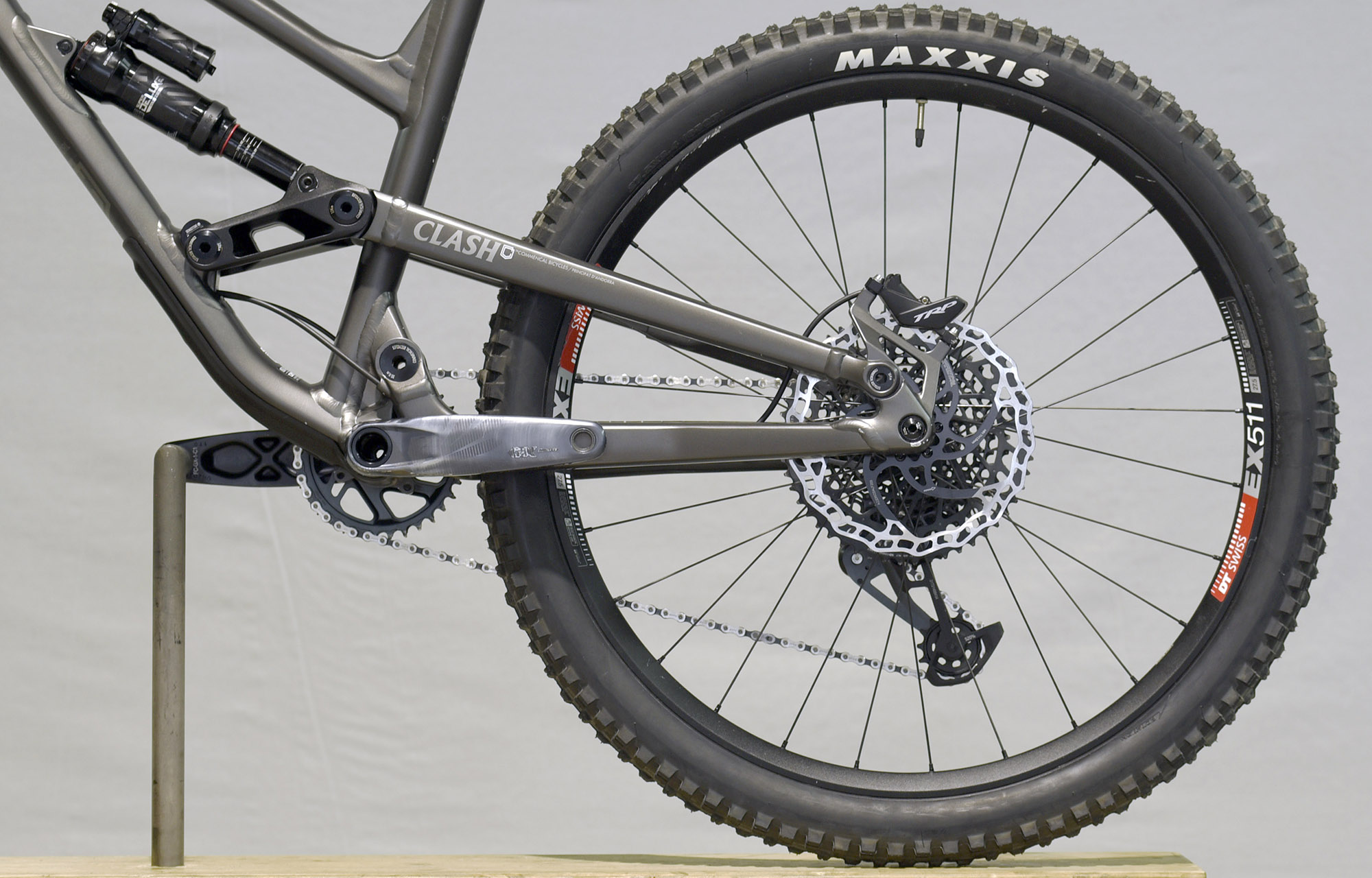 COMMENCAL CLASH RACE DARK SLATE - M (22131502) image number null