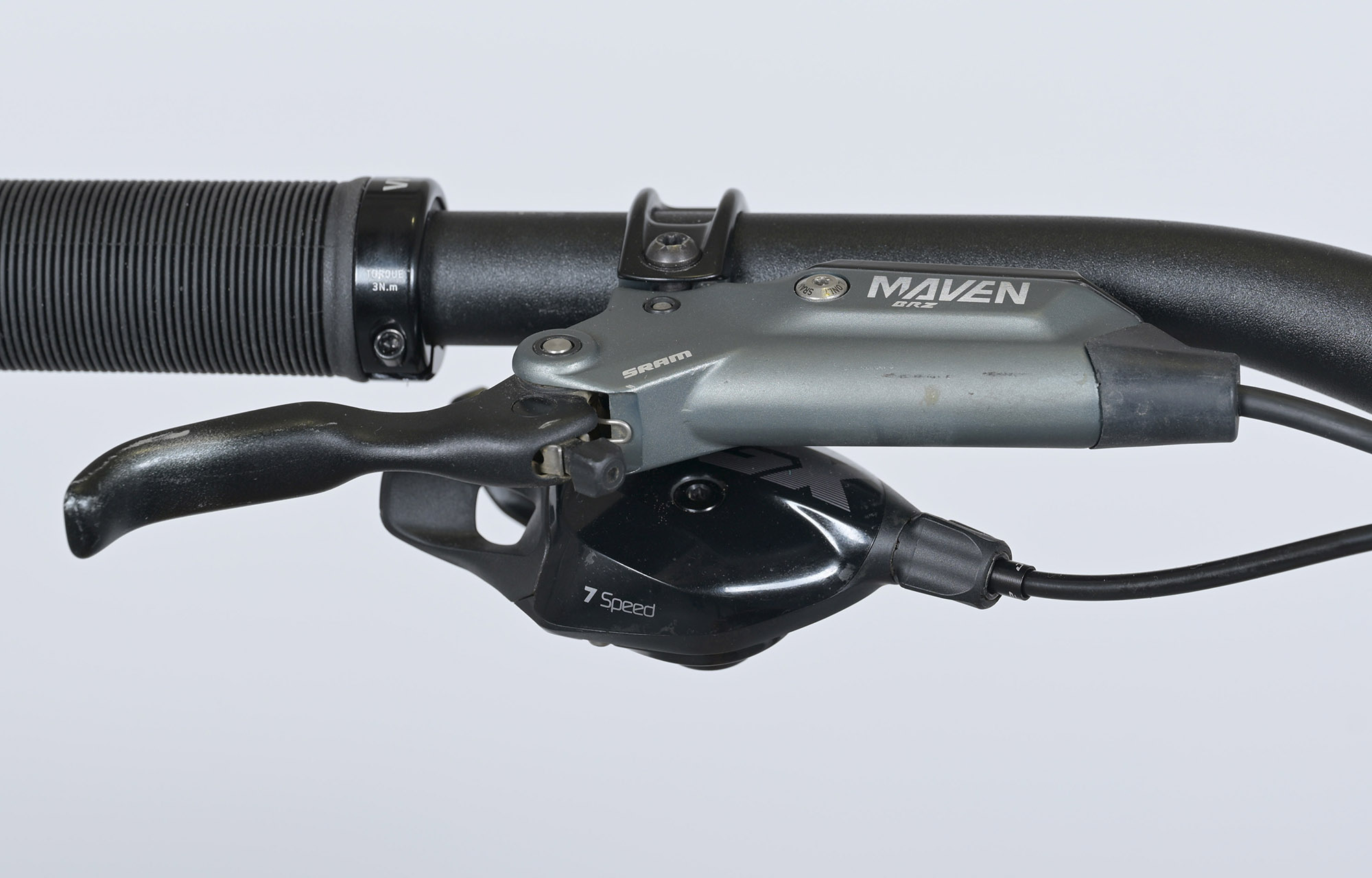 COMMENCAL SUPREME DH V5 ROCKSHOX PURE WHITE - L (24157103) image cover number large 8