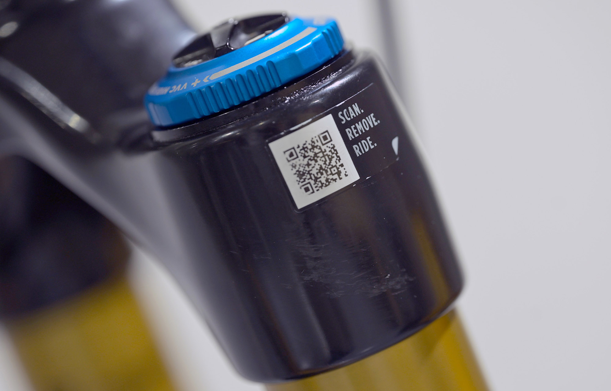 COMMENCAL META SX V5 SIGNATURE CLEAR SILVER - S (23131901) image cover number large 6