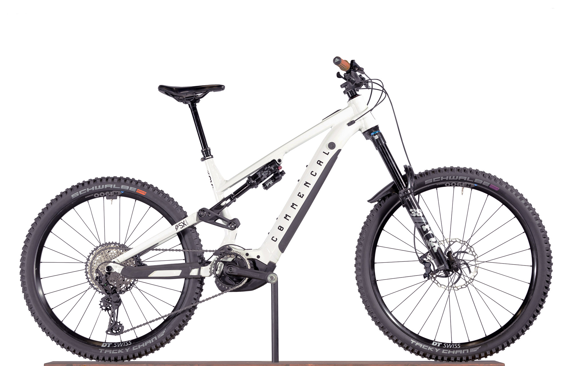 COMMENCAL META POWER SX BOSCH ESSENTIAL PURE WHITE - L (23181303) 1415km image number null