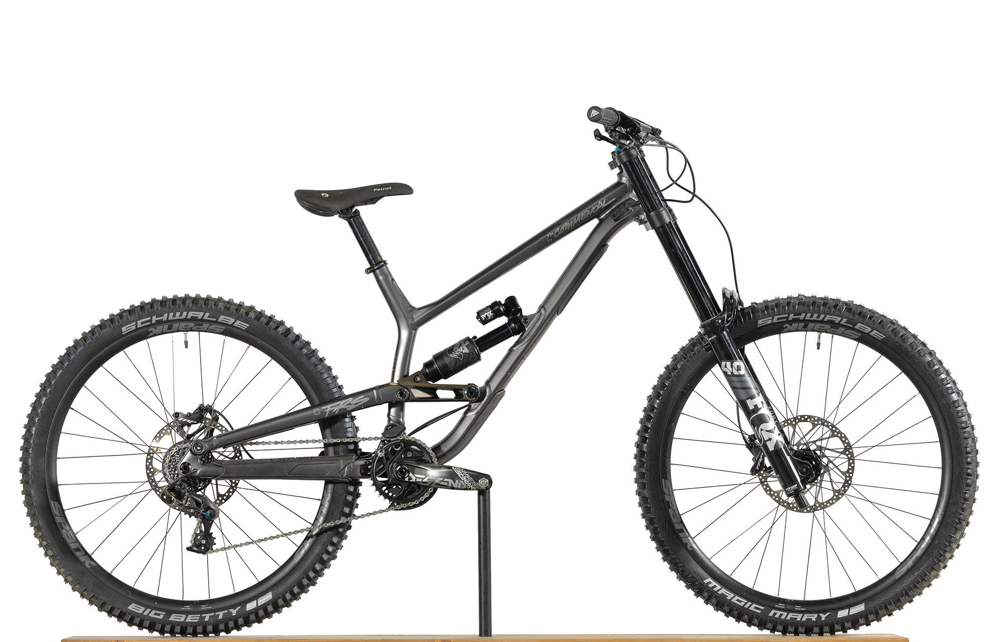 COMMENCAL FRS ESSENTIAL DARK SLATE - M (22151902) image number null