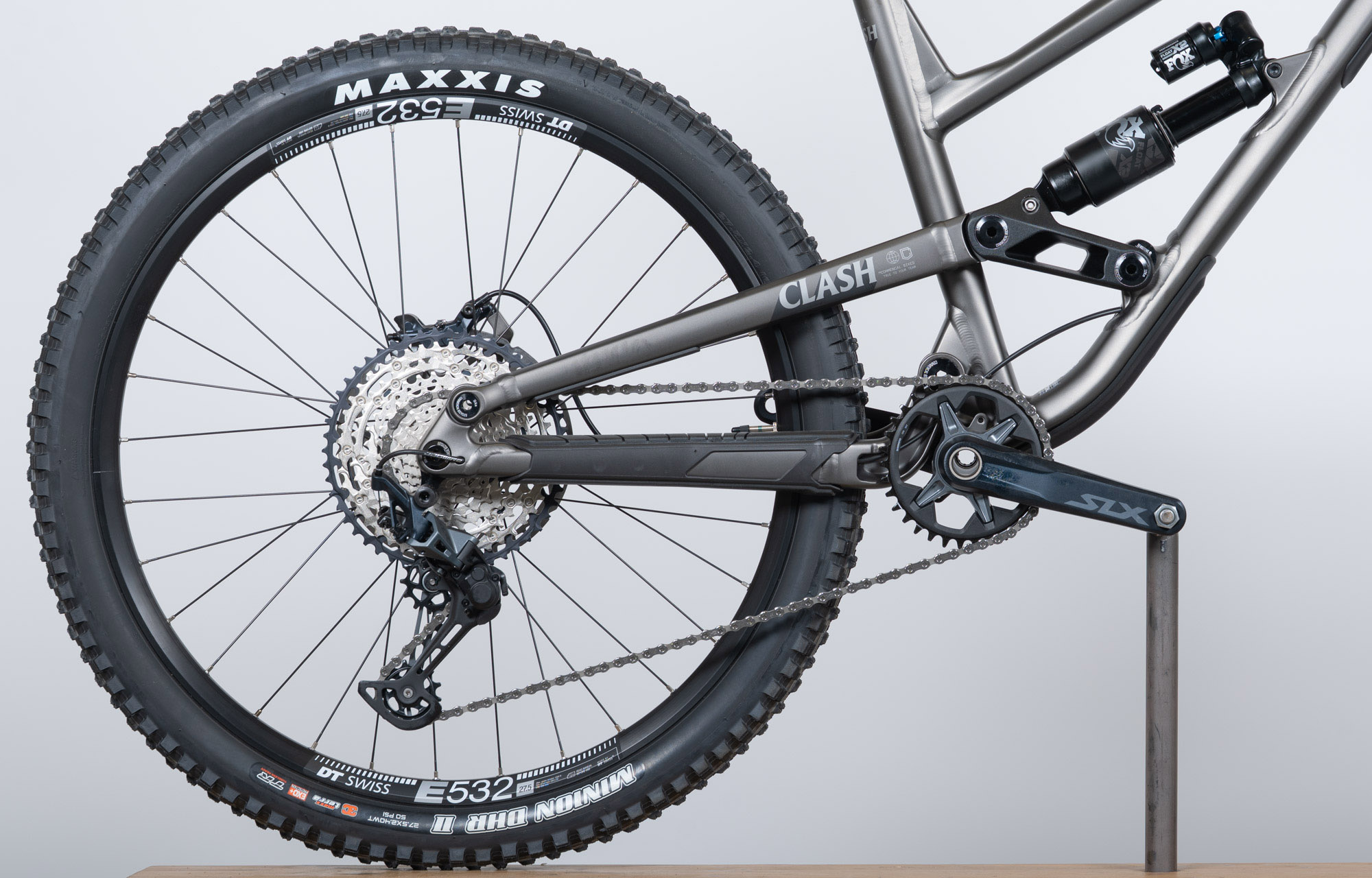 COMMENCAL CLASH ESSENTIAL DARK SLATE - L (22131303) image cover number large 0