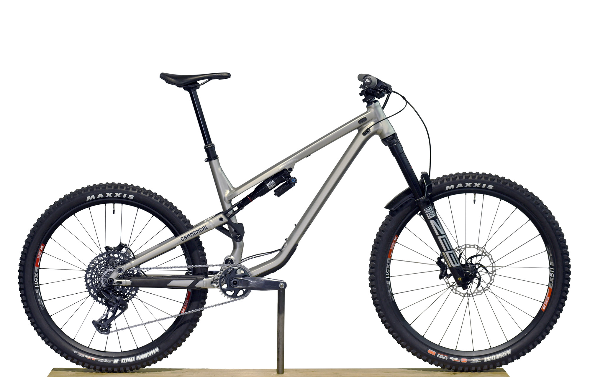 COMMENCAL META SX RACE SILVER - XL (22130804) image number null