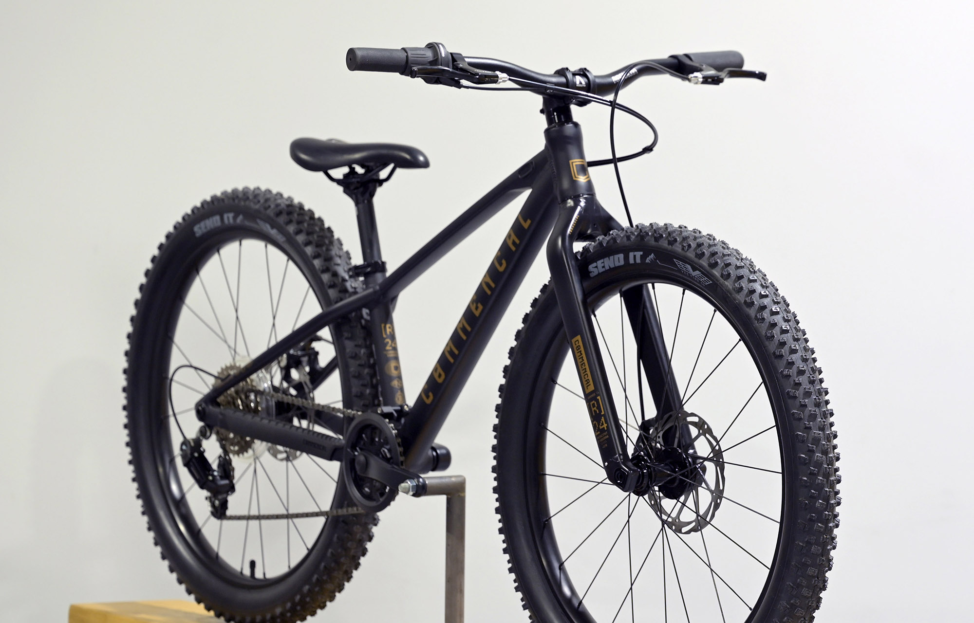 COMMENCAL RAMONES 24 BLACK - (25172500) image cover number large 2