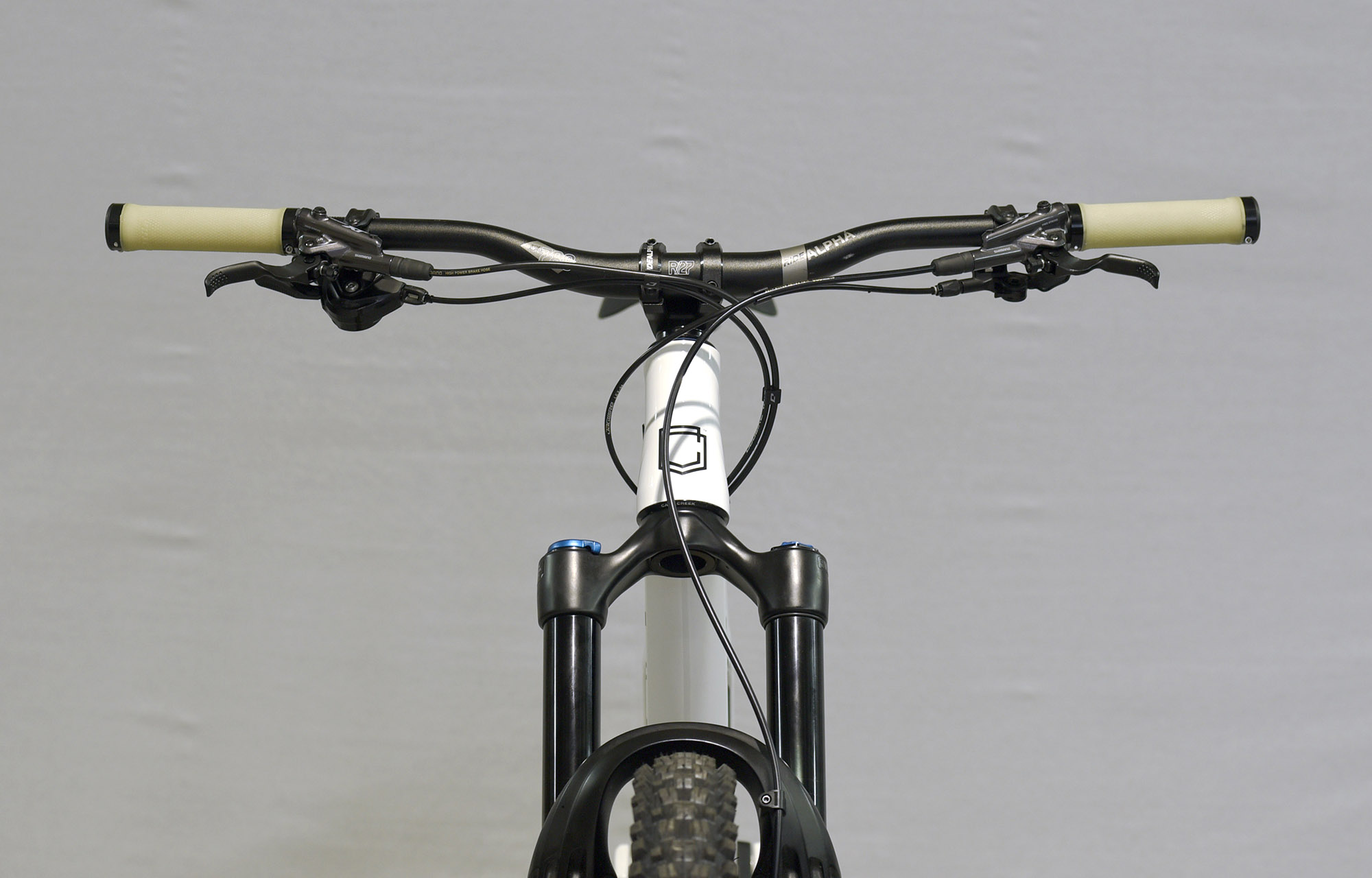 COMMENCAL META SX ESSENTIAL PURE WHITE - M (22130602) image number null