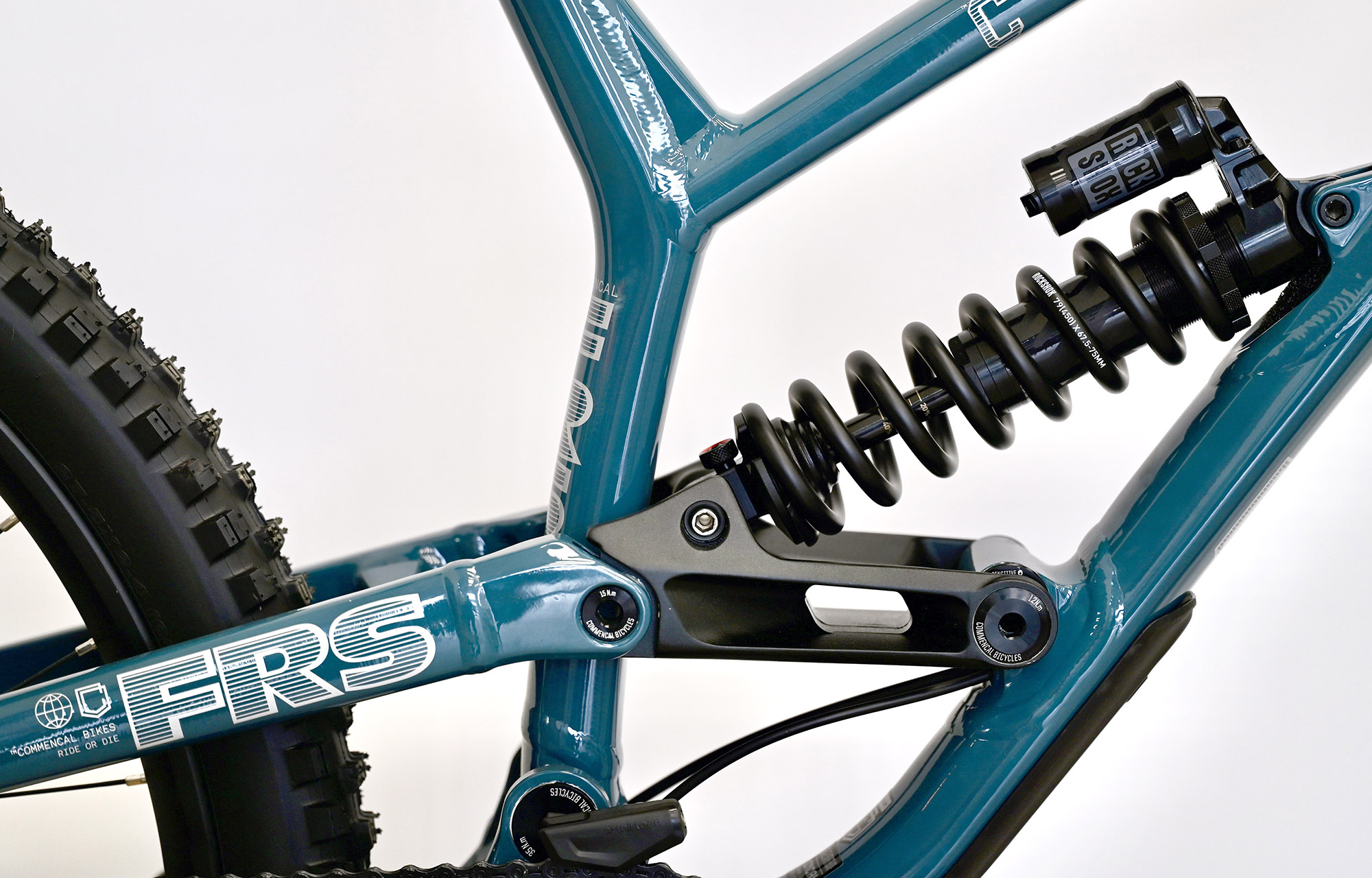 COMMENCAL FRS RIDE AQUA BLUE ALC - M (25777772) image number null