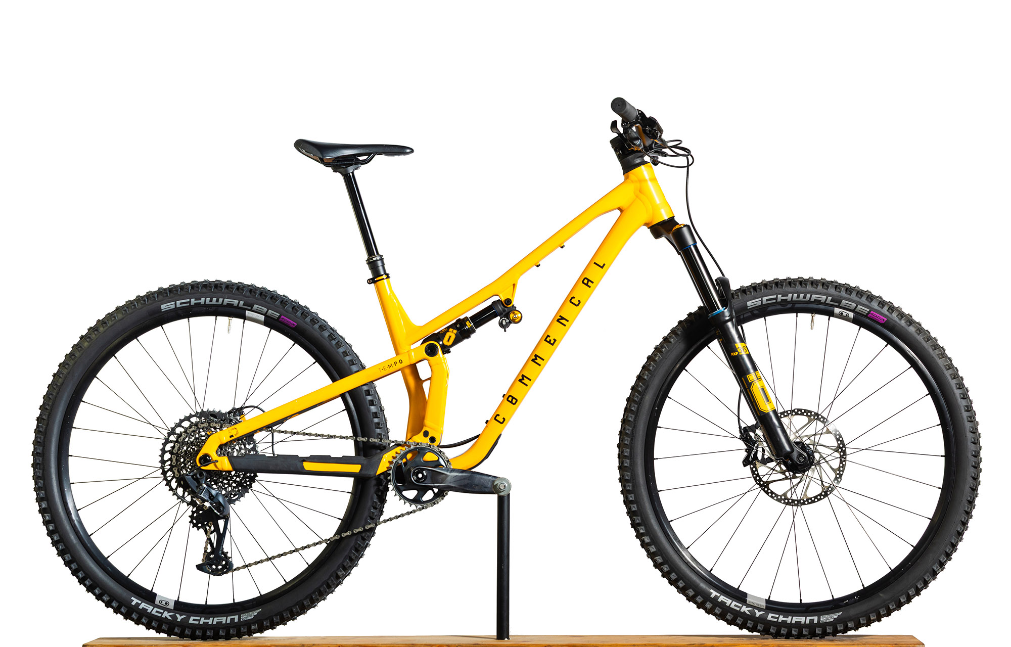 COMMENCAL TEMPO OHLINS EDITION YELLOW - M (22121102) image number null
