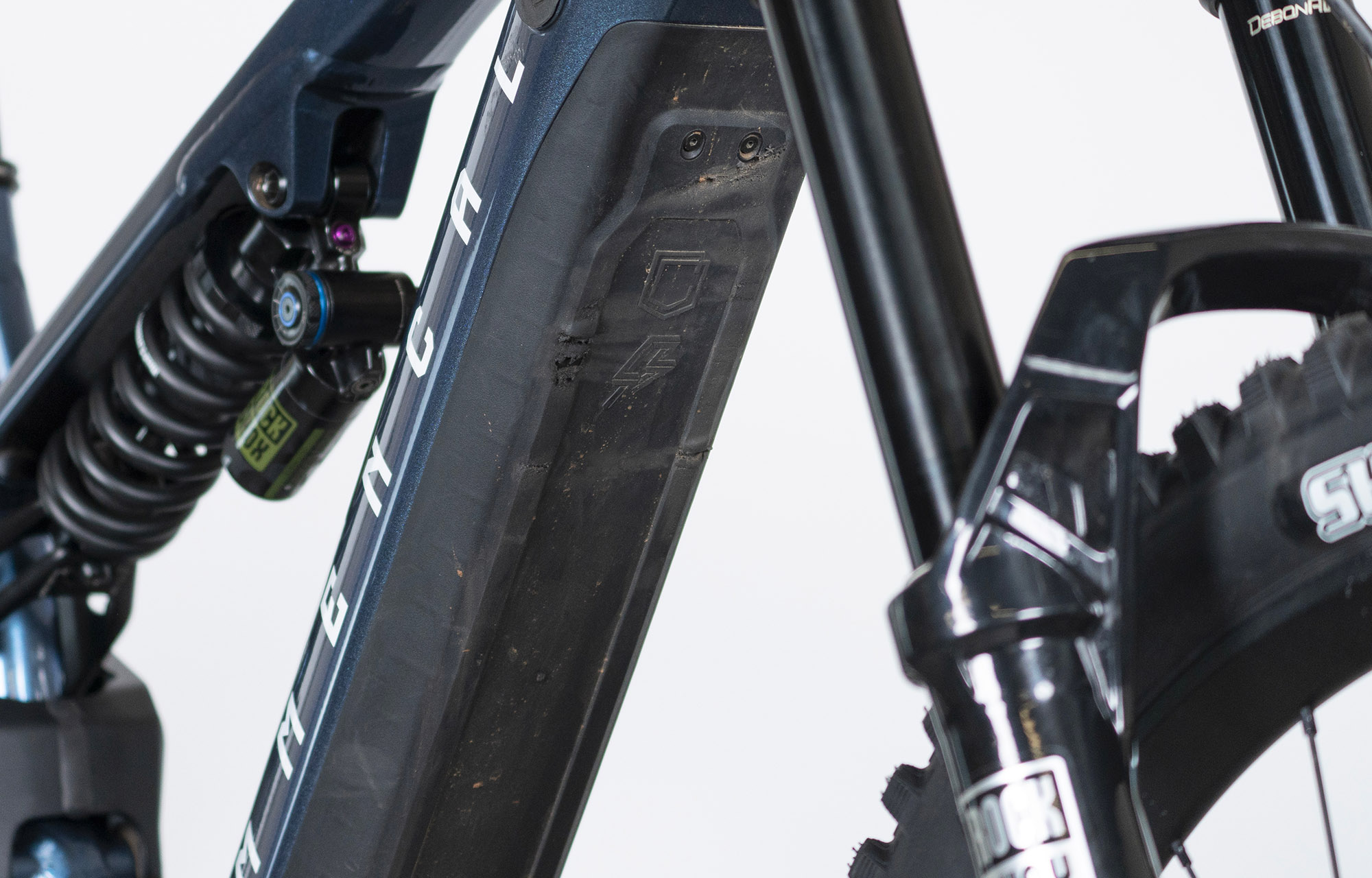 COMMENCAL META POWER TR BOSCH RACE SPARKLY BLUE - M (22181402) 218m image number null