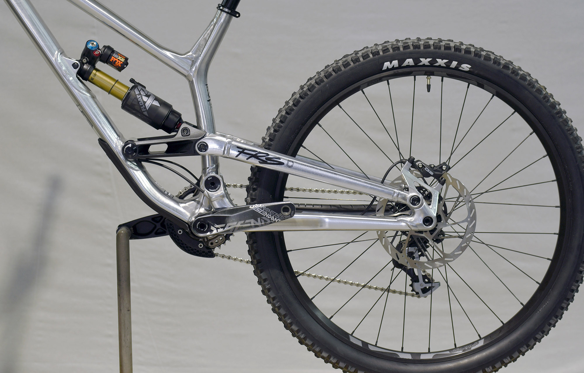 COMMENCAL FURIOUS GUN METAL ALC - S (21151003) image number null