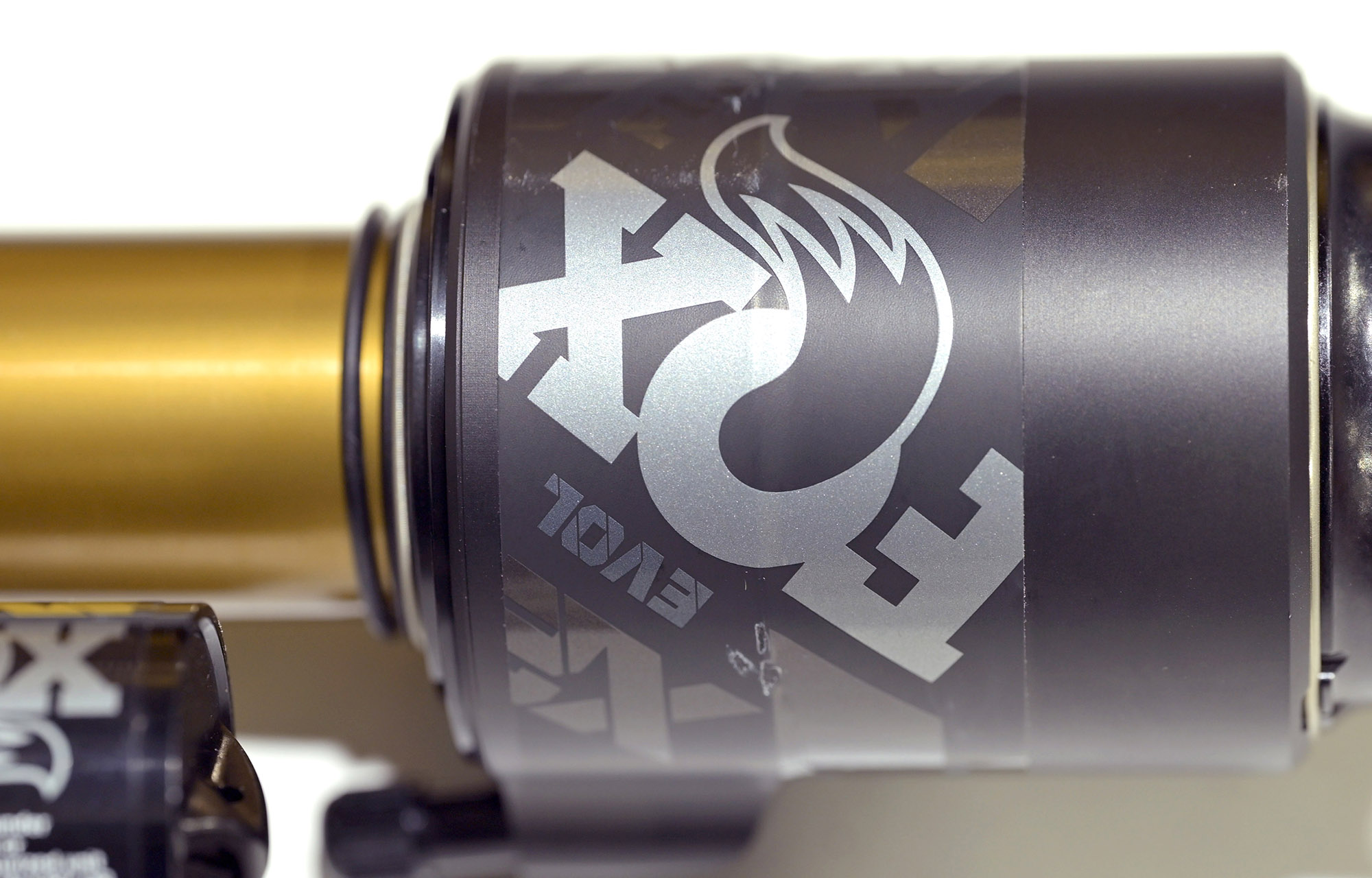 FOX FLOAT X2 FACTORY KASHIMA 2-POS 210X55 - (21740054) image cover number large 2