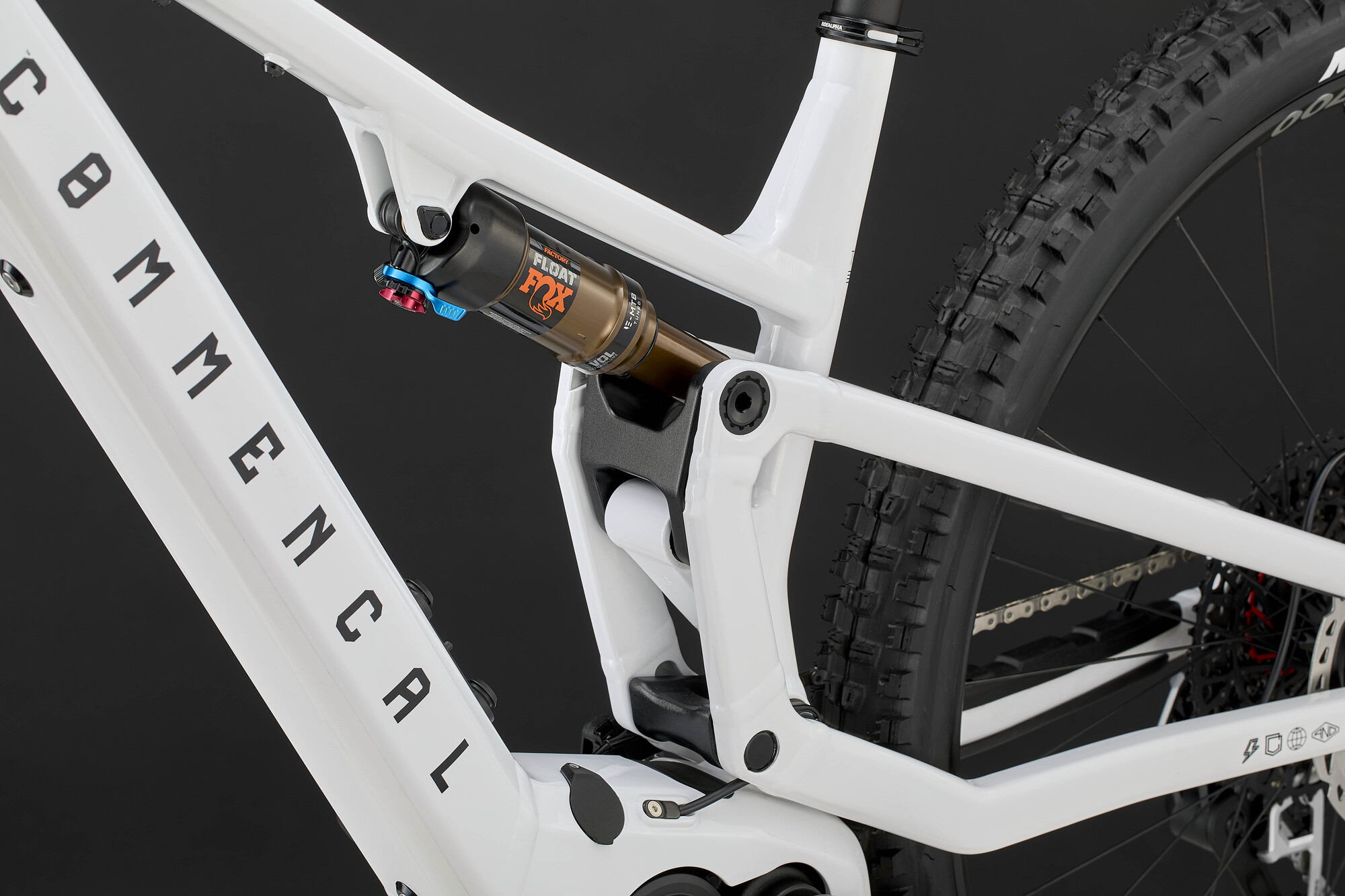 COMMENCAL T.E.M.P.O. POWER SIGNATURE EAGLE 90 2026 image number null