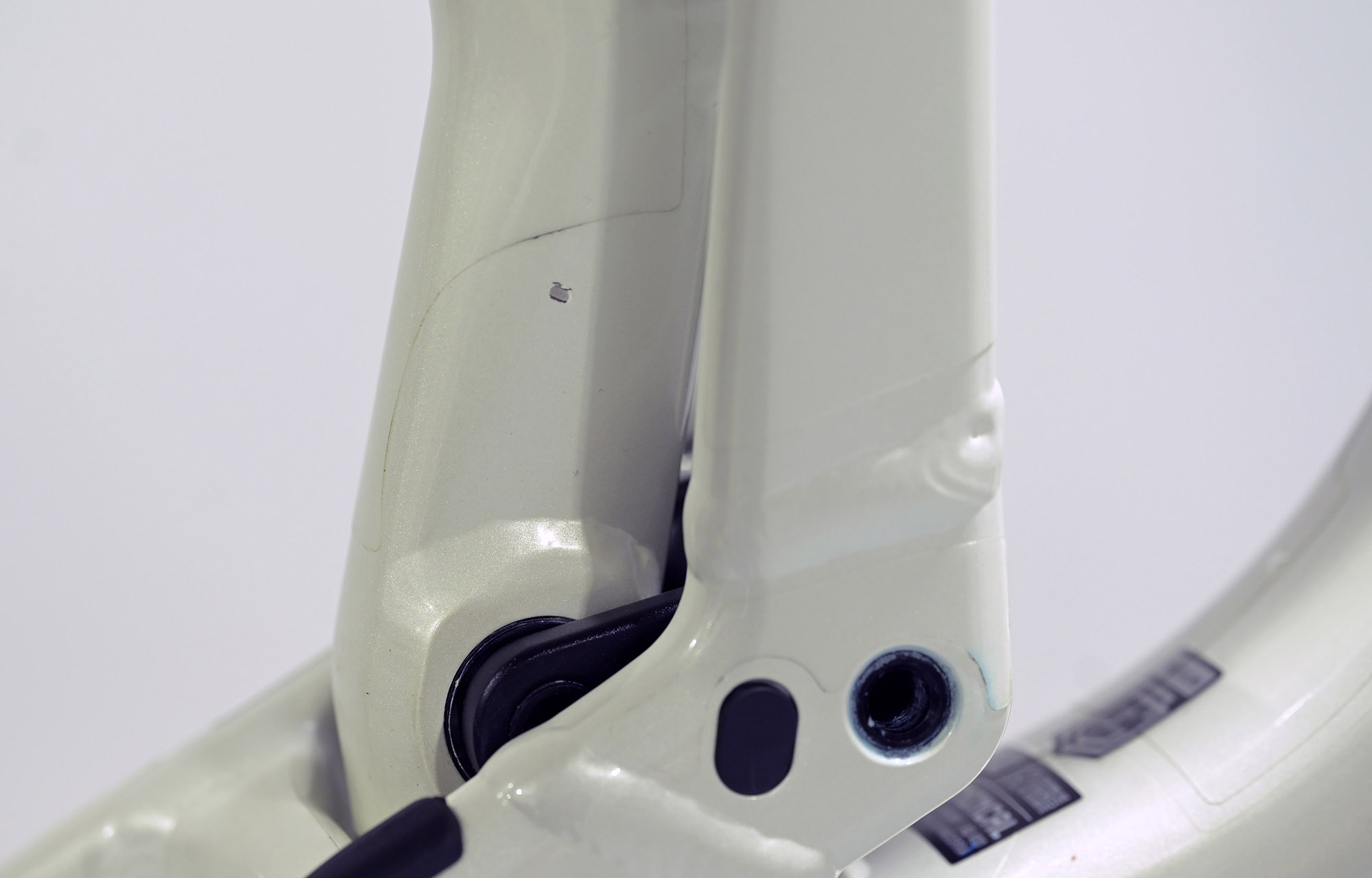 FRAME COMMENCAL META V5 CLEAR SILVER - M (23220502) image number null