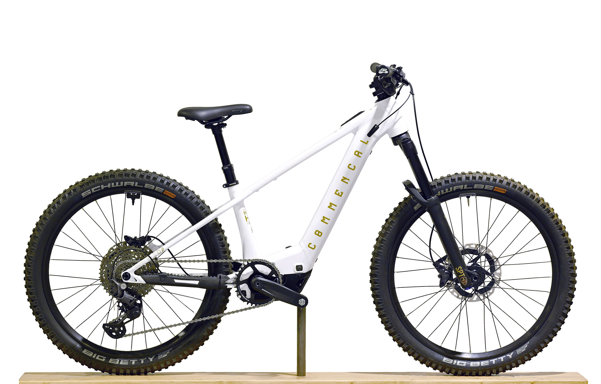 COMMENCAL META HT 24 POWER GLITTERY WHITE -  (24100007) 27 km image number null