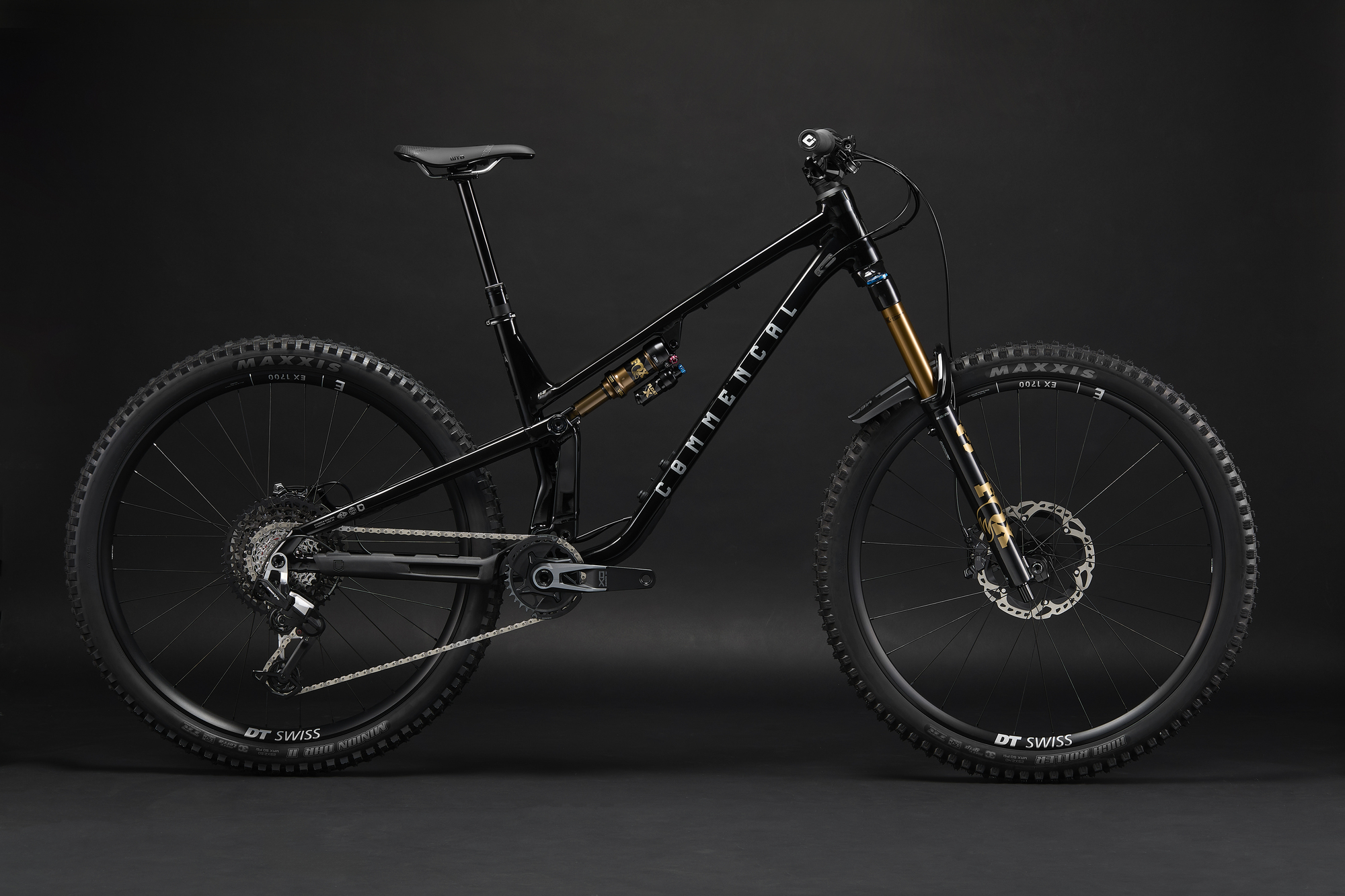 COMMENCAL META V5 SIGNATURE PURE BLACK  2027 image large number 0