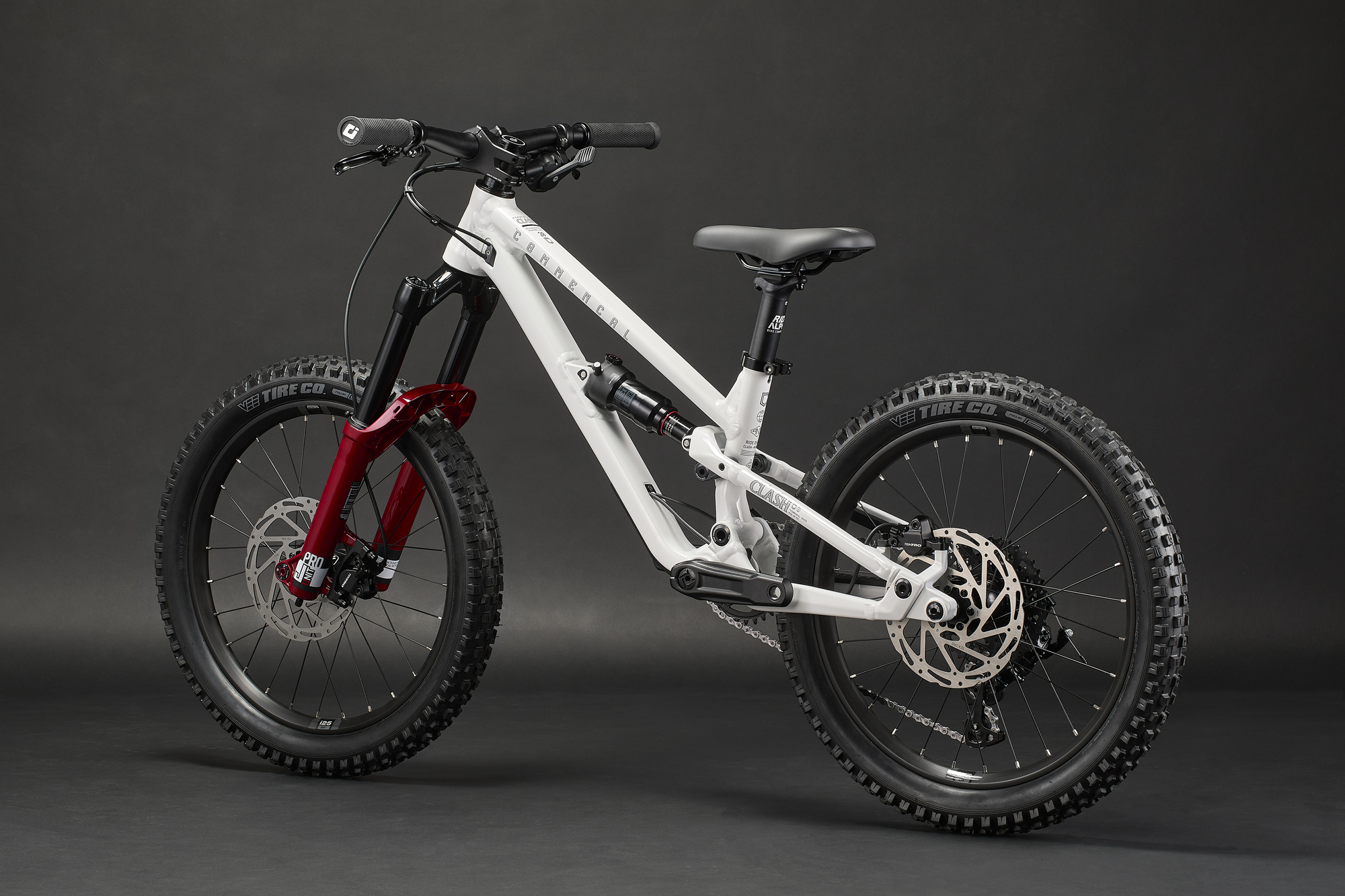COMMENCAL CLASH 20 PURE WHITE 2027 image large number 2