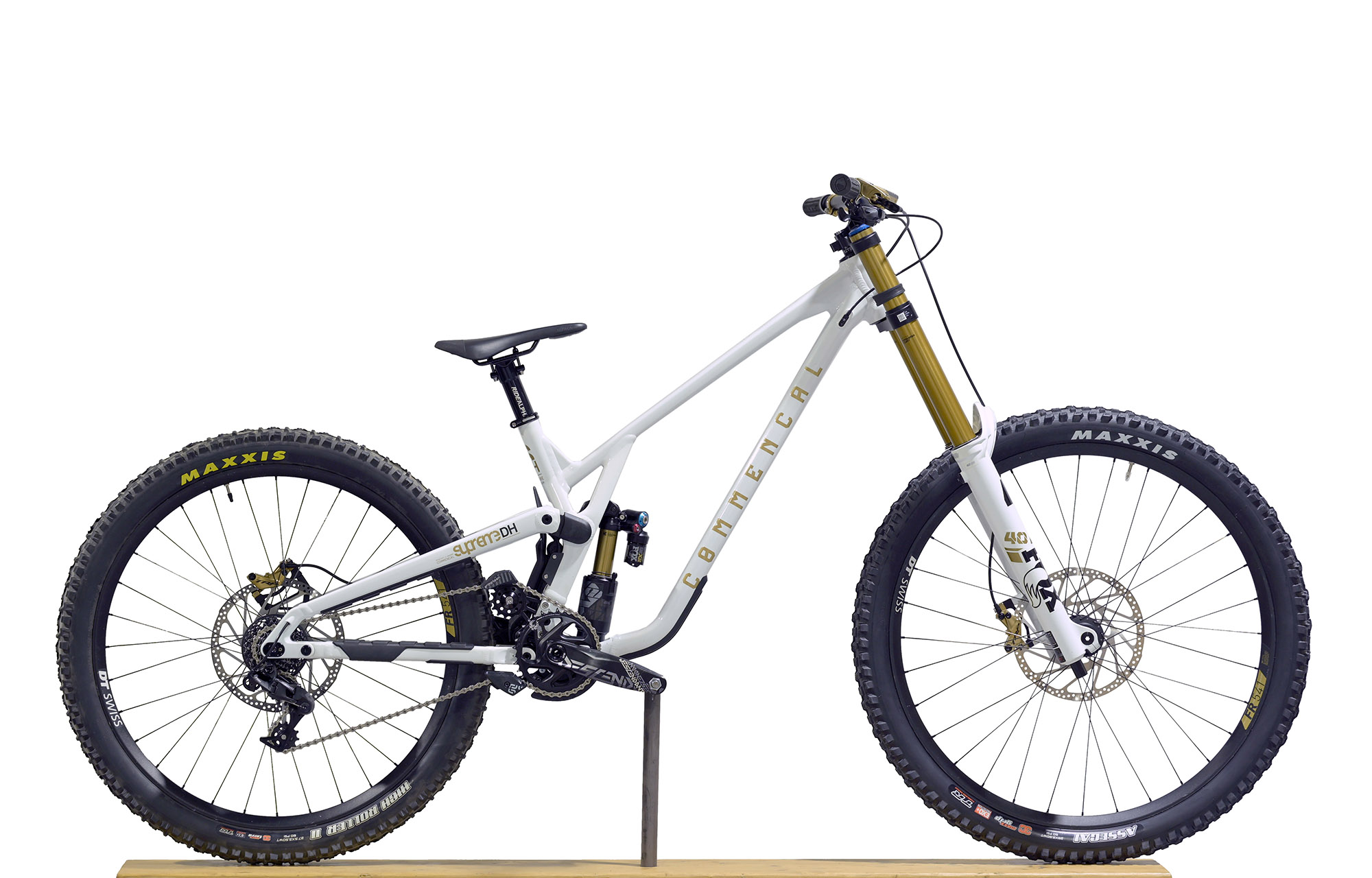 COMMENCAL SUPREME DH V5 SIGNATURE LTD PURE WHITE - L (23151003) image number null