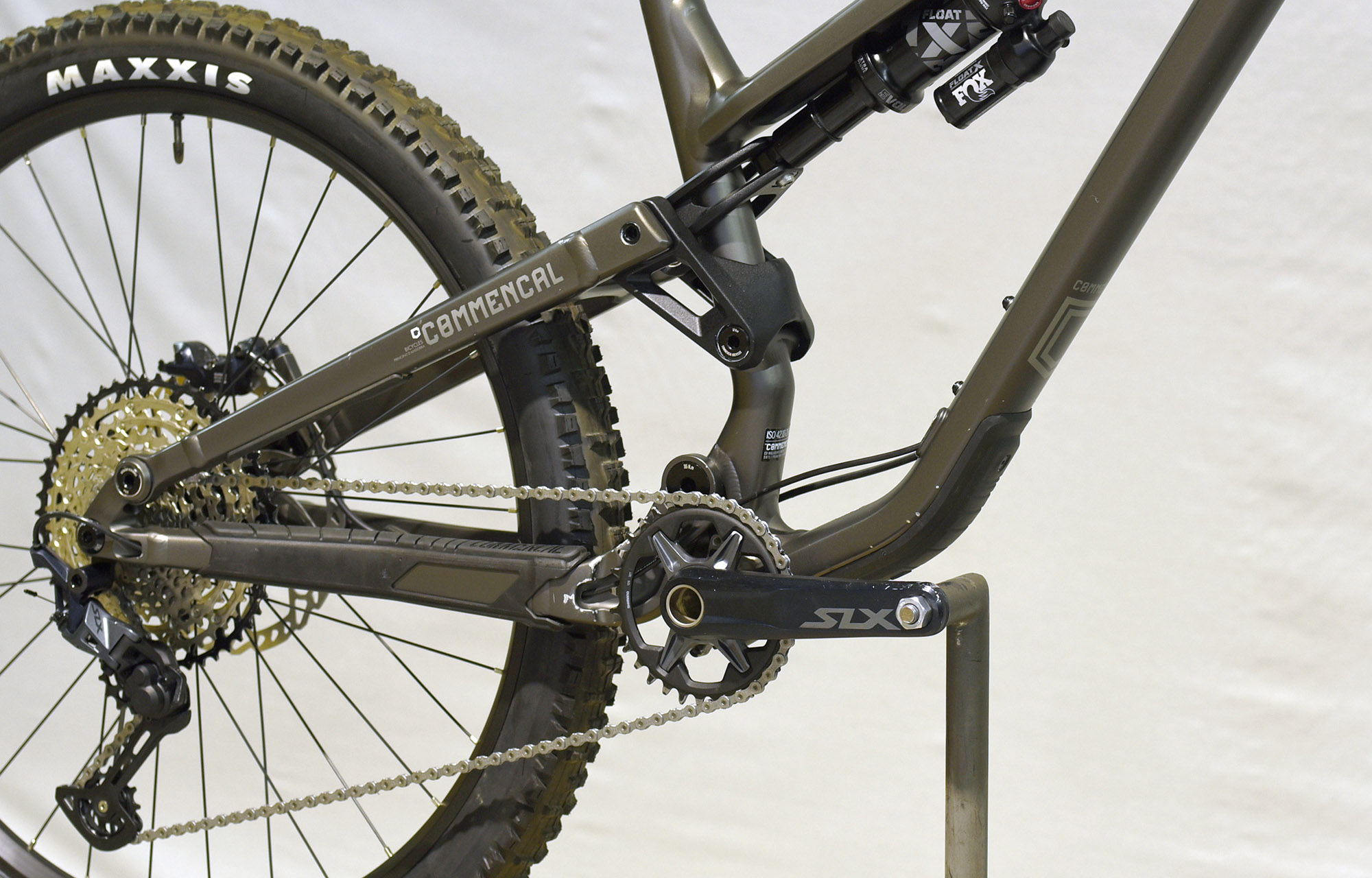 COMMENCAL META SX V4 ESSENTIAL - M (22130602) image number null