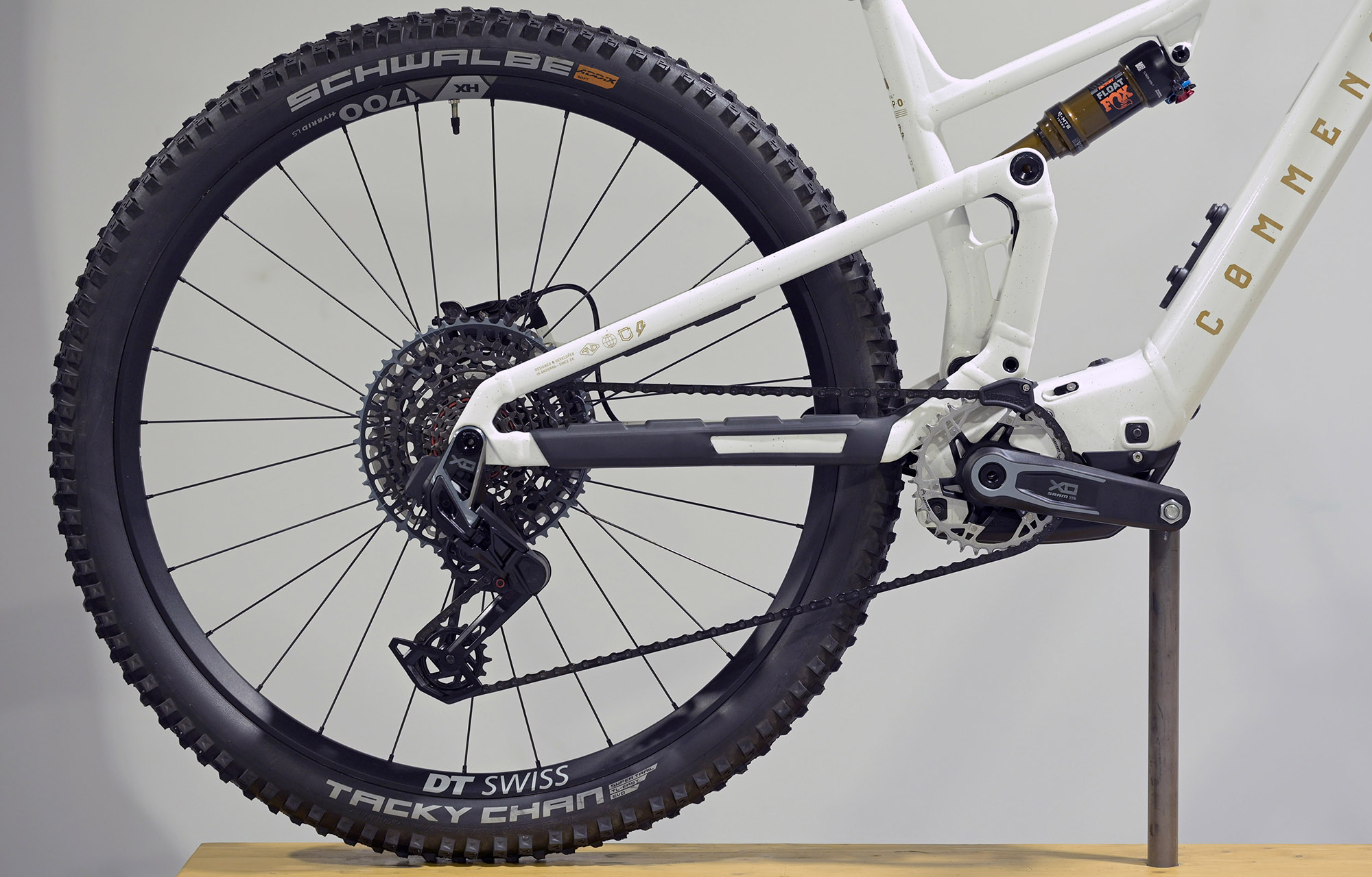 COMMENCAL T.E.M.P.O. POWER SIGNATURE AXS - L (24183093) 80 km image cover number large 0